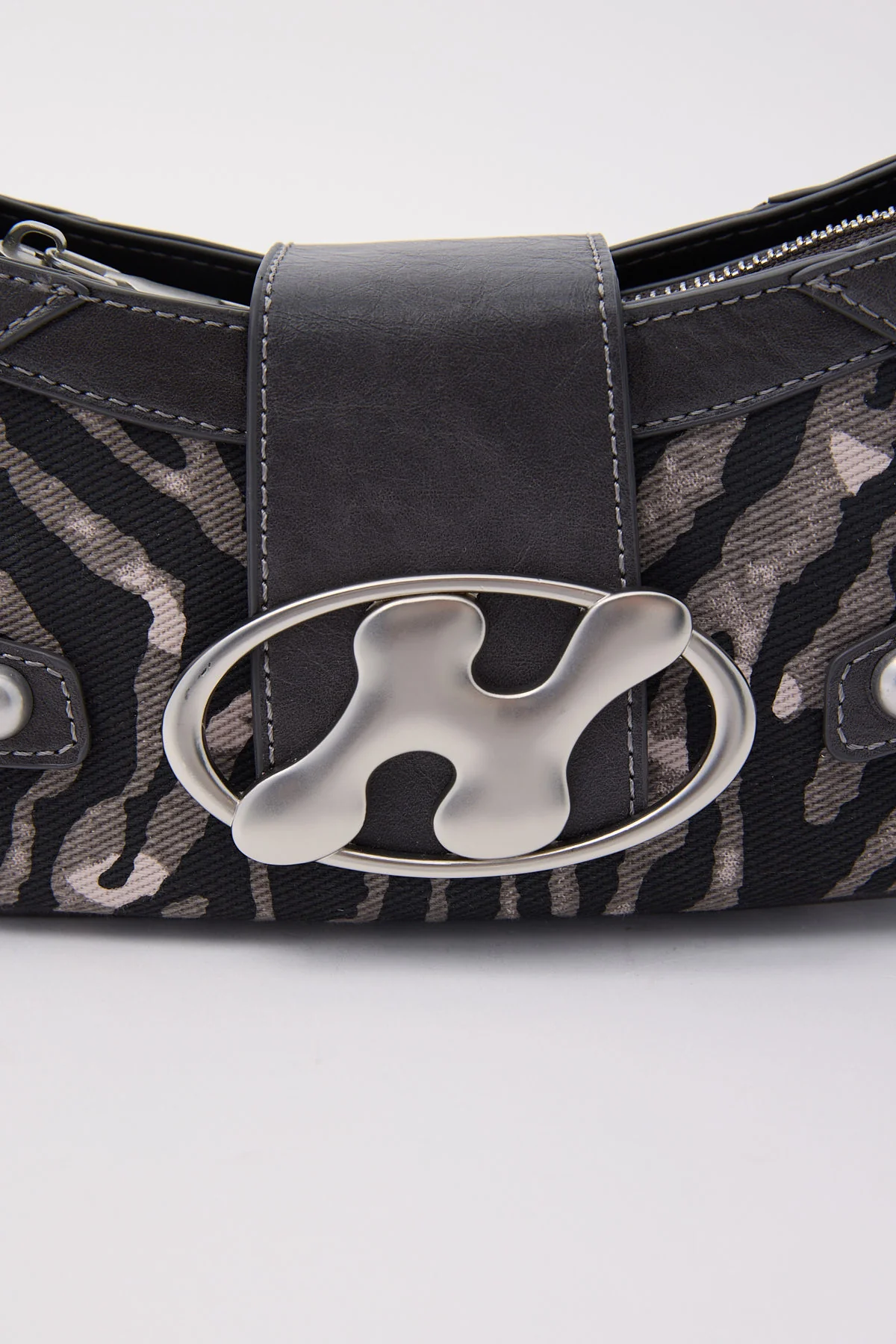 Neovision Remix Contrast Bag Animal Print - Image 2