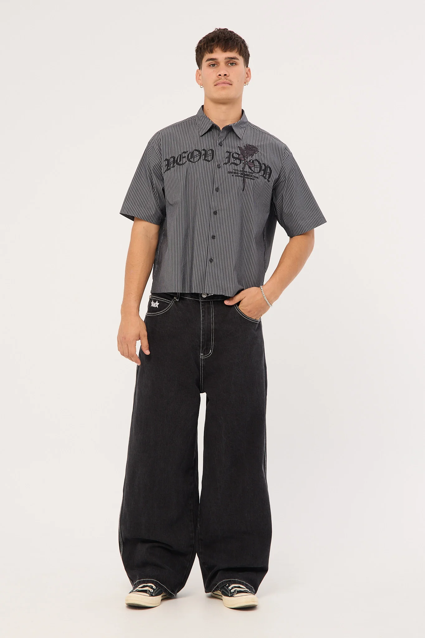 Neovision Rosebud Oversize Cropped Shirt Black/White Stripe - Image 3