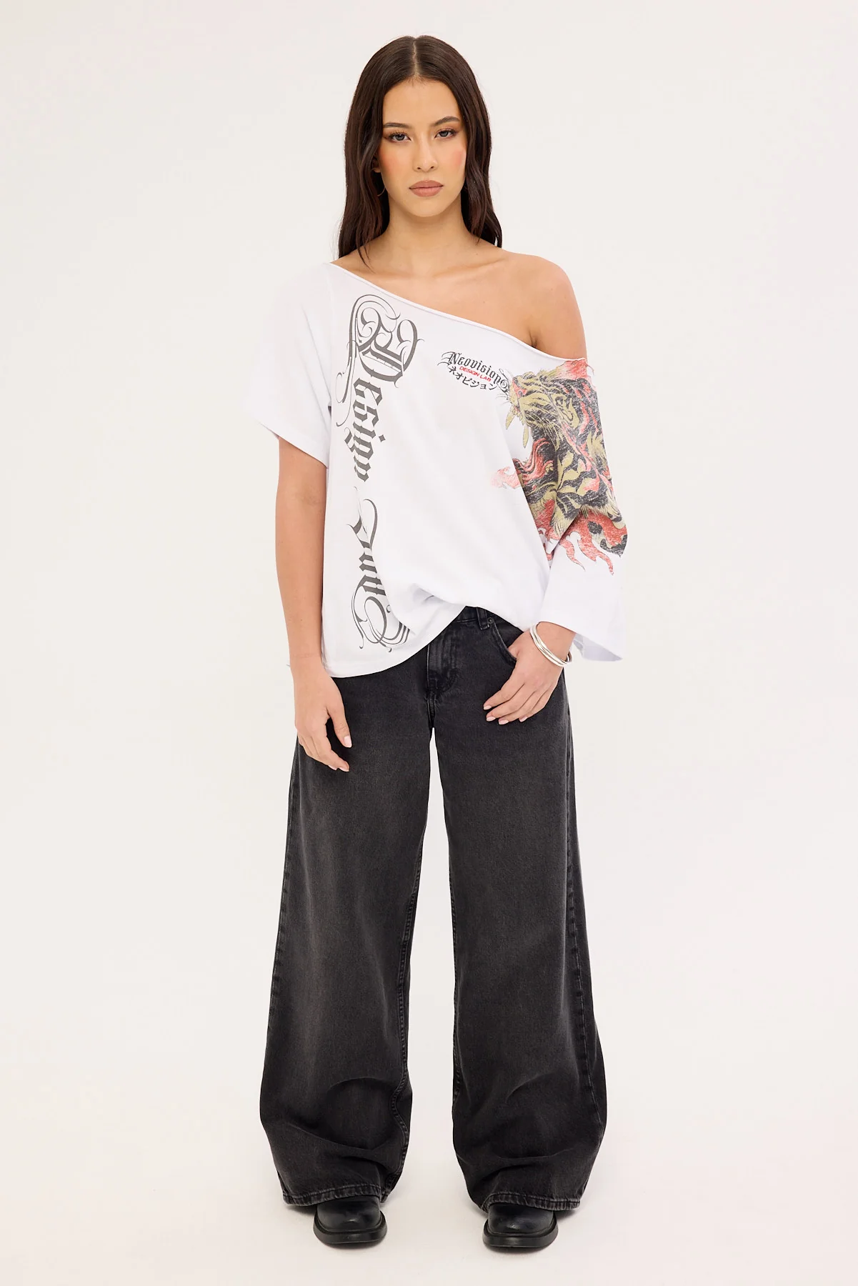 Neovision Savage Off Shoulder Relaxed Tee White - Image 2