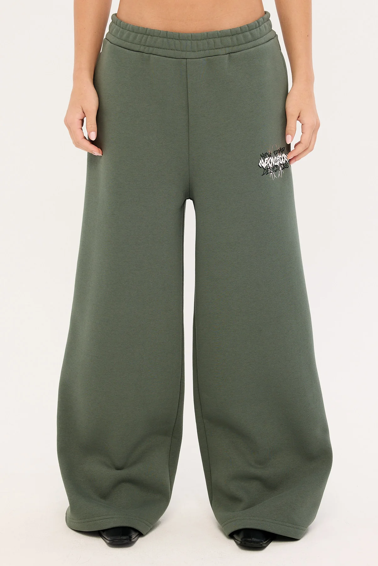 Neovision Scrawl Straight Leg TrackPant Khaki Green - Image 7