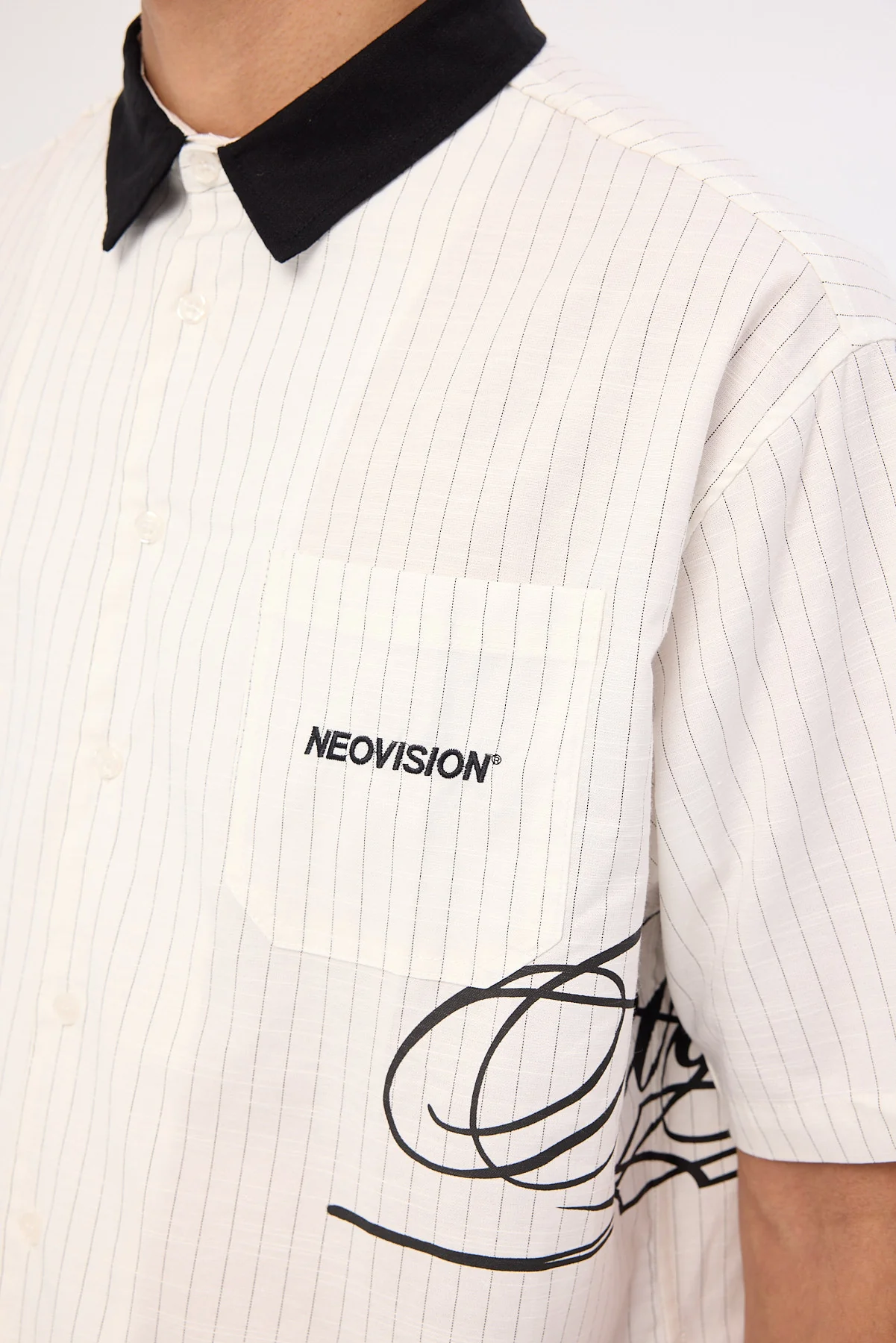 Neovision Scripture Oversize Cropped Shirt White Pinstripe - Image 7