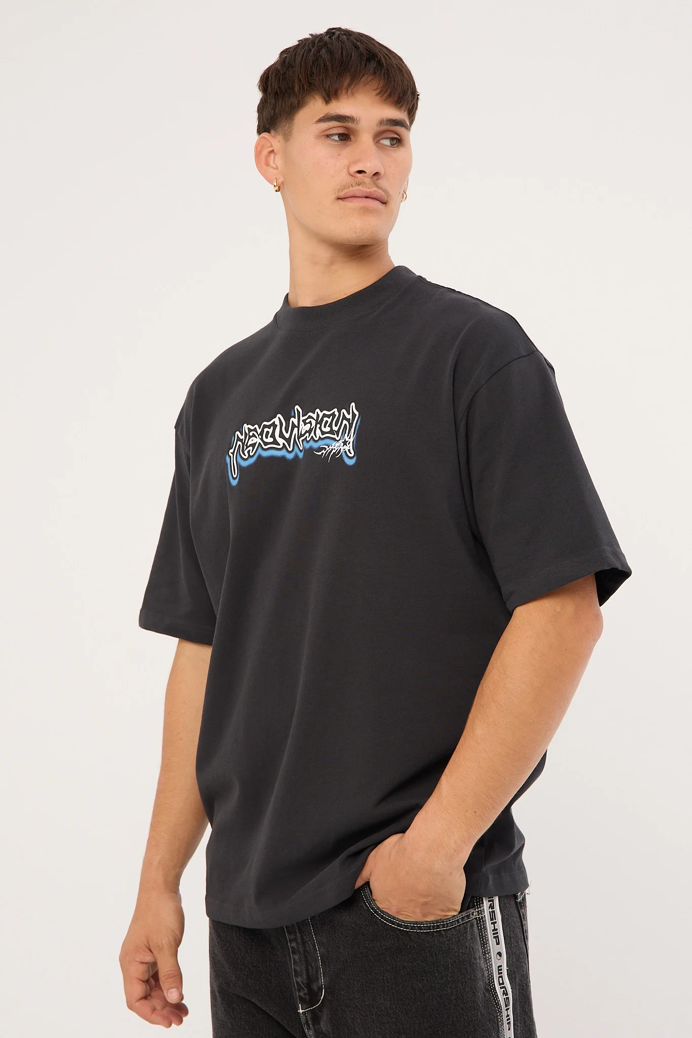 Neovision Skull Oversize Super Heavy Tee Night Black - Image 4
