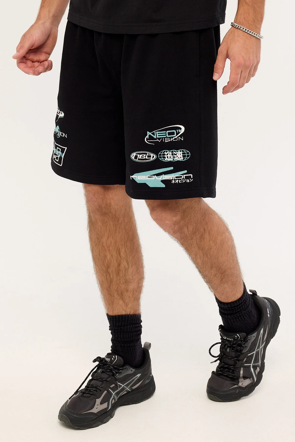 Neovision Slash Loopback Sweat Short Black - Image 3