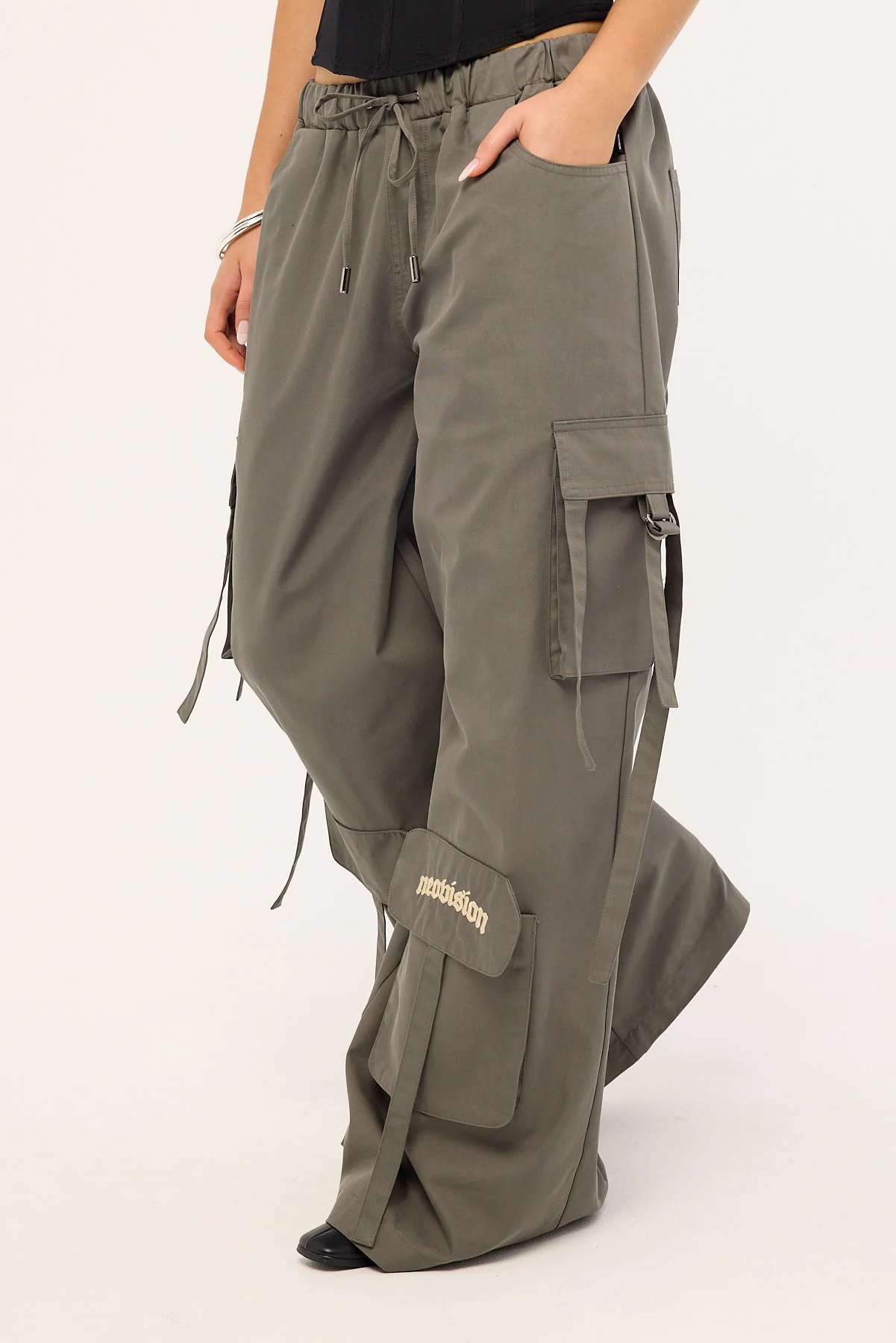 Neovision Stealth Pocket Wide Leg Cargo Pant Charcoal - Image 3