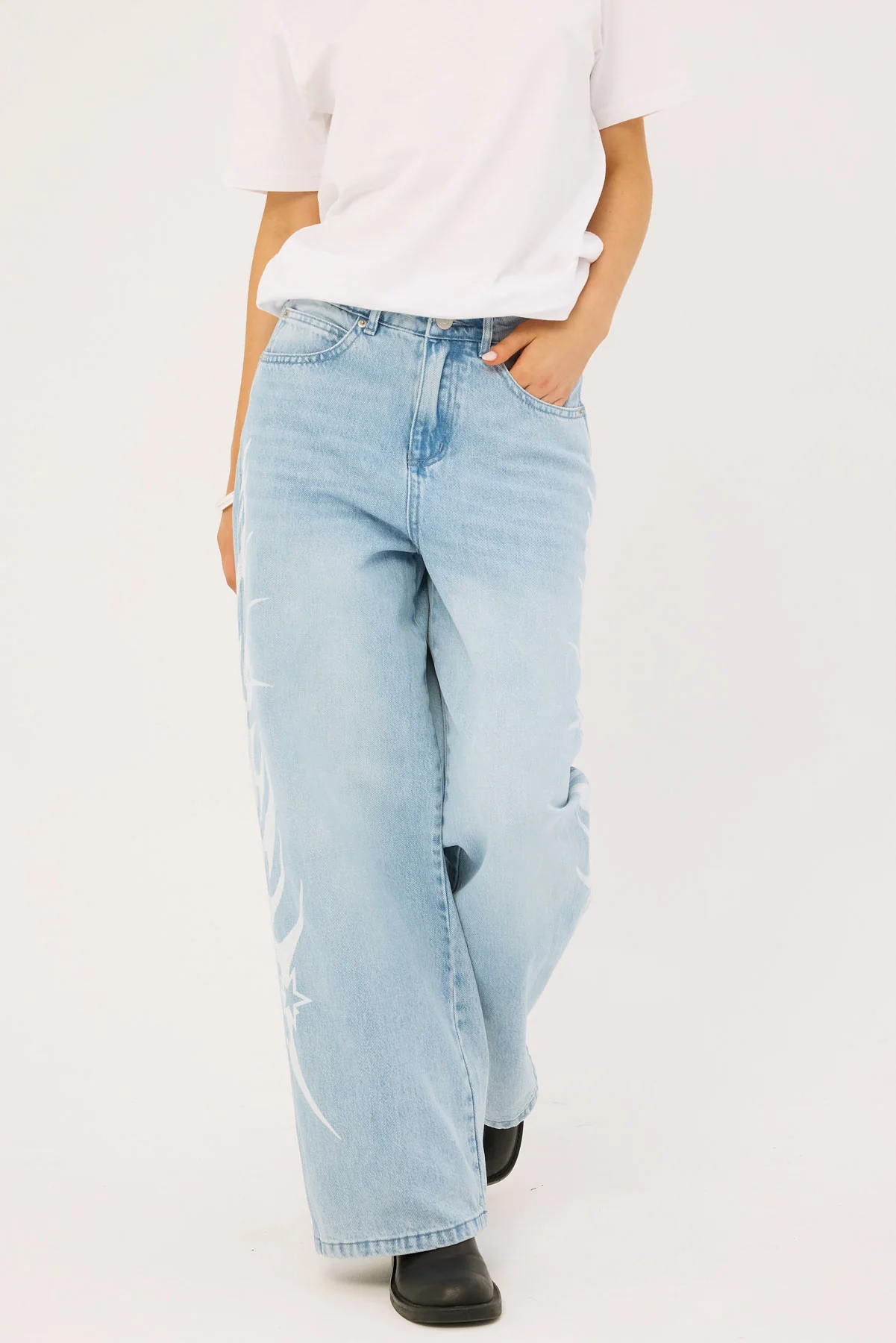Neovision Stencil Dyno Low Baggy Jean Light Blue Denim - Image 3
