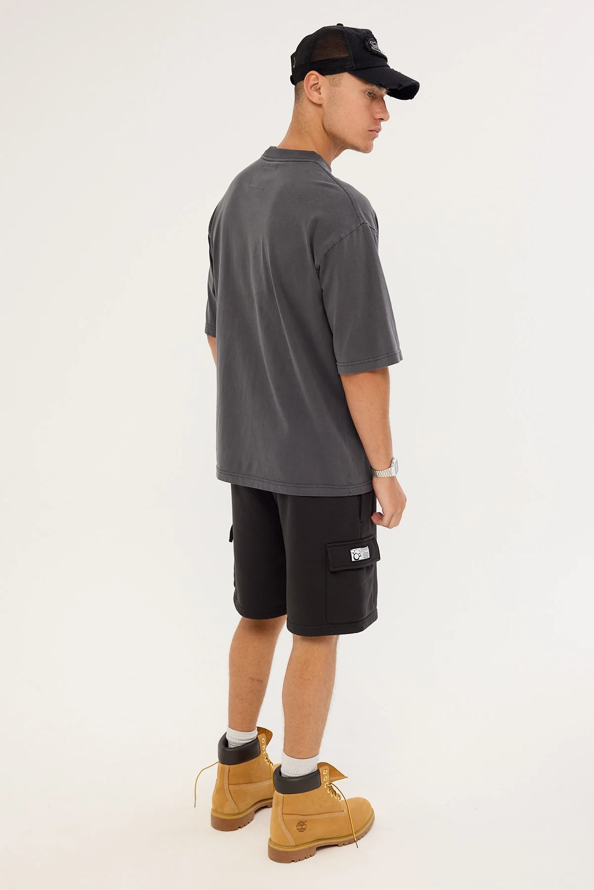 Neovision Supernova Relaxed Cargo Sweat Short Washed Night Black - Image 6