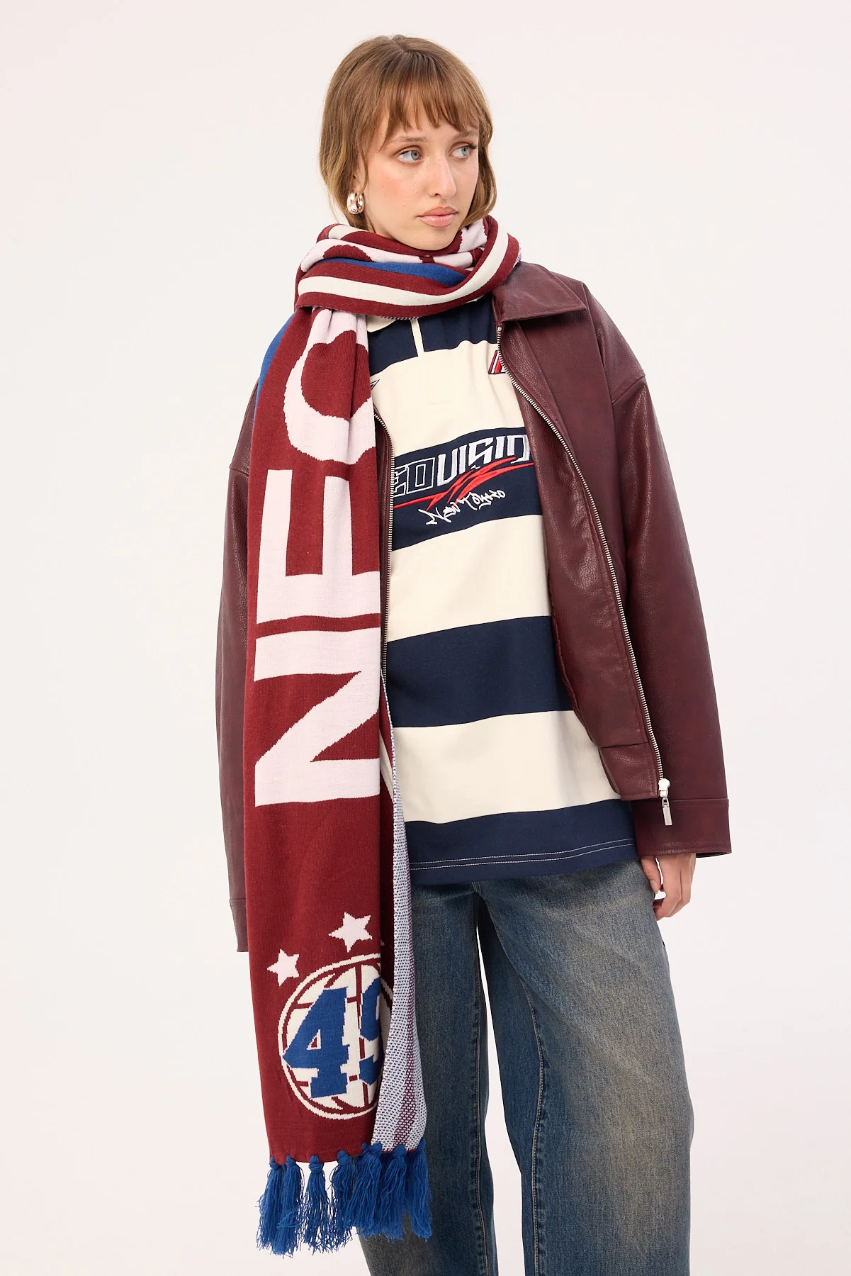 Neovision Supporter Knit Scarf Burgundy - Image 3