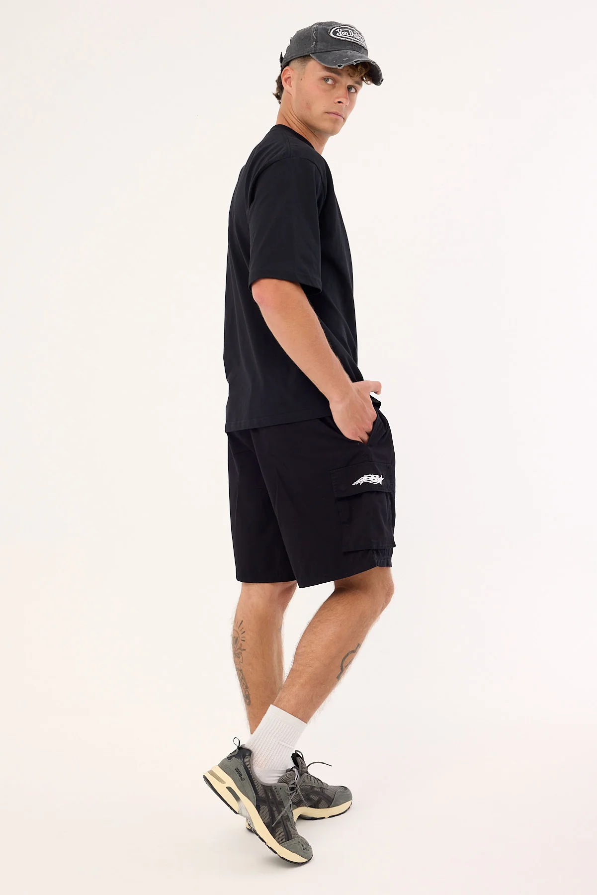 Neovision Surge Elastic Waist Cargo Short Black - Image 6