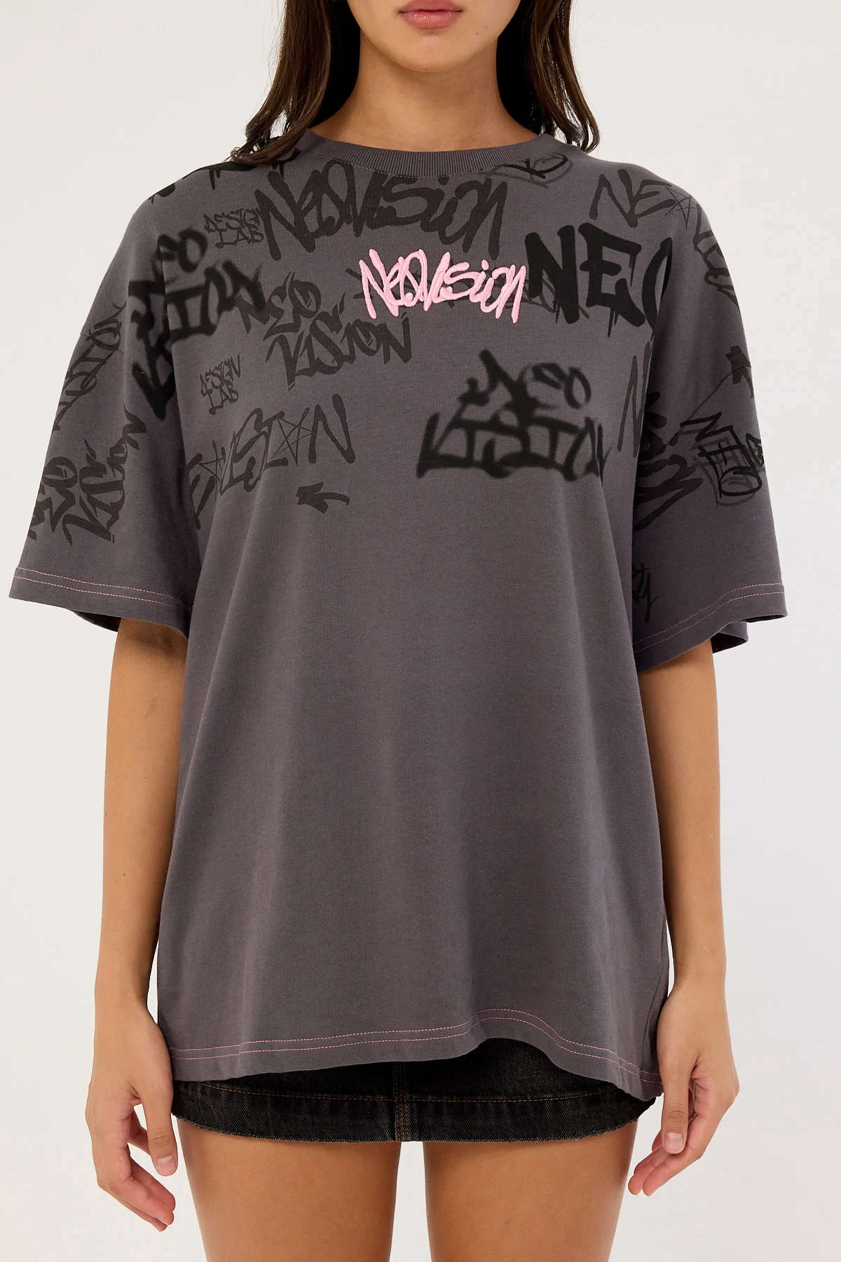 Neovision Tagger Relaxed Tee Washed Black - Image 6
