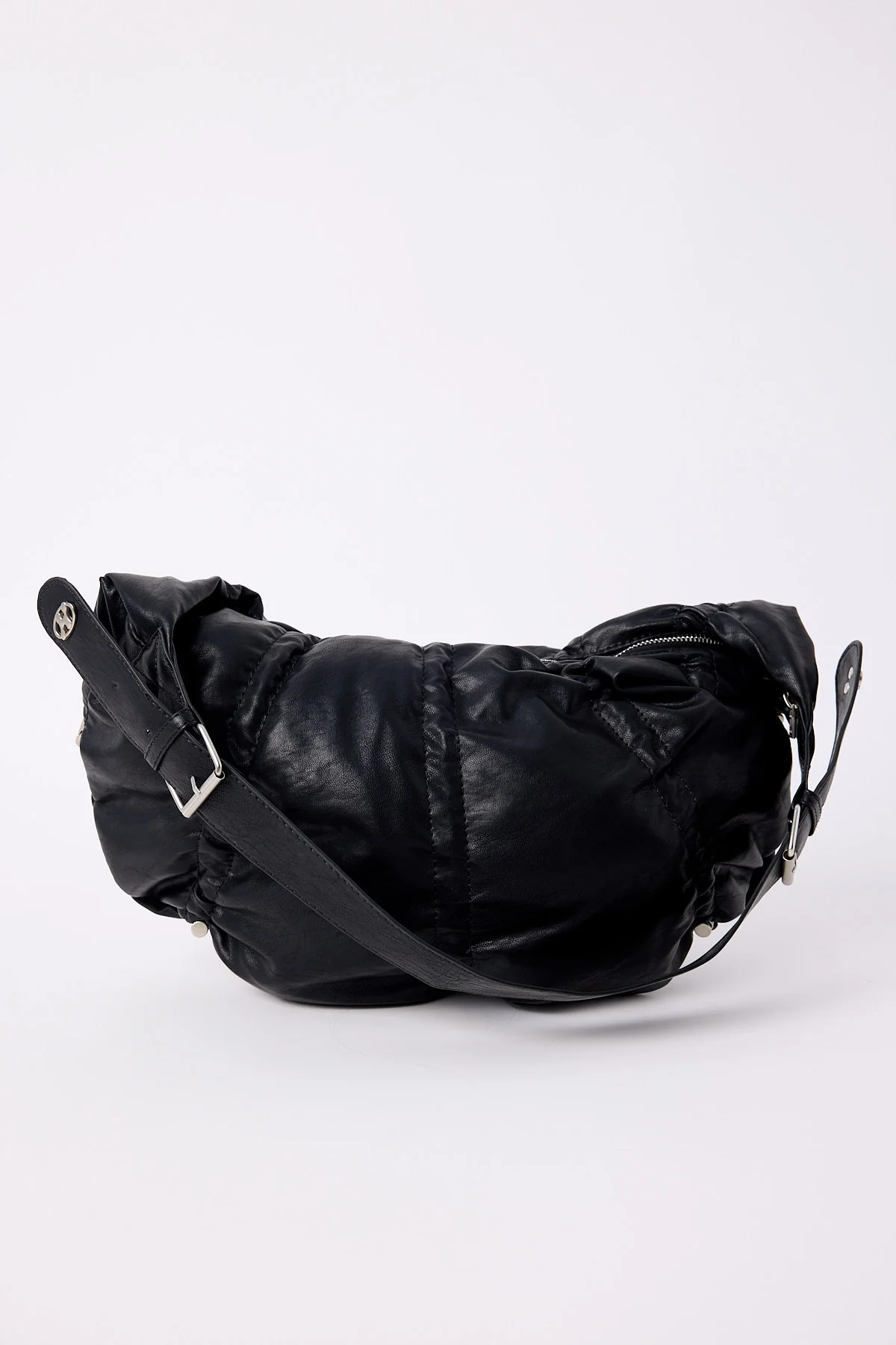 Neovision Toggle Gathered Buckle Bag Black - Image 3