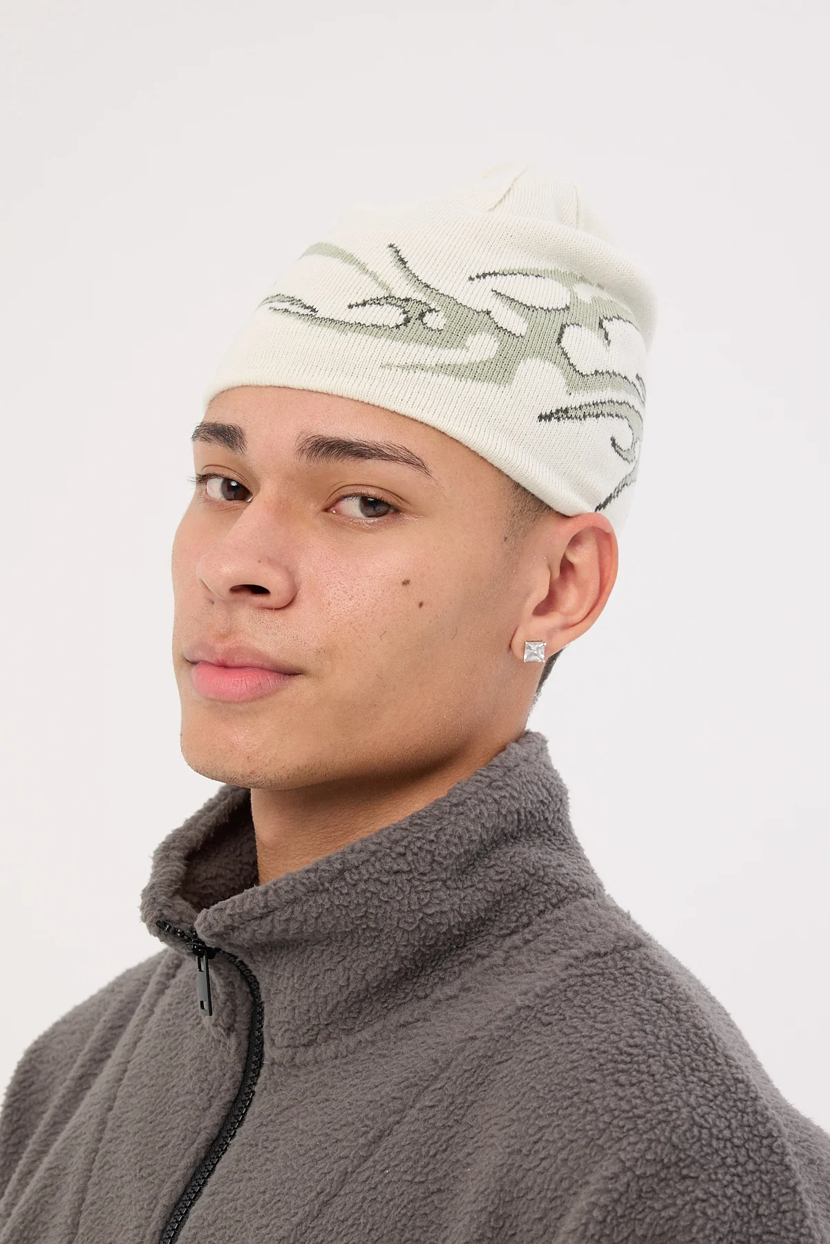 Neovision Tribal Skull Cap Beanie Off White - Image 4