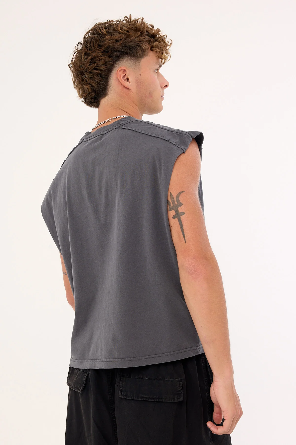 Neovision Tusk Distressed Cropped Muscle Tank Washed Black - Image 6