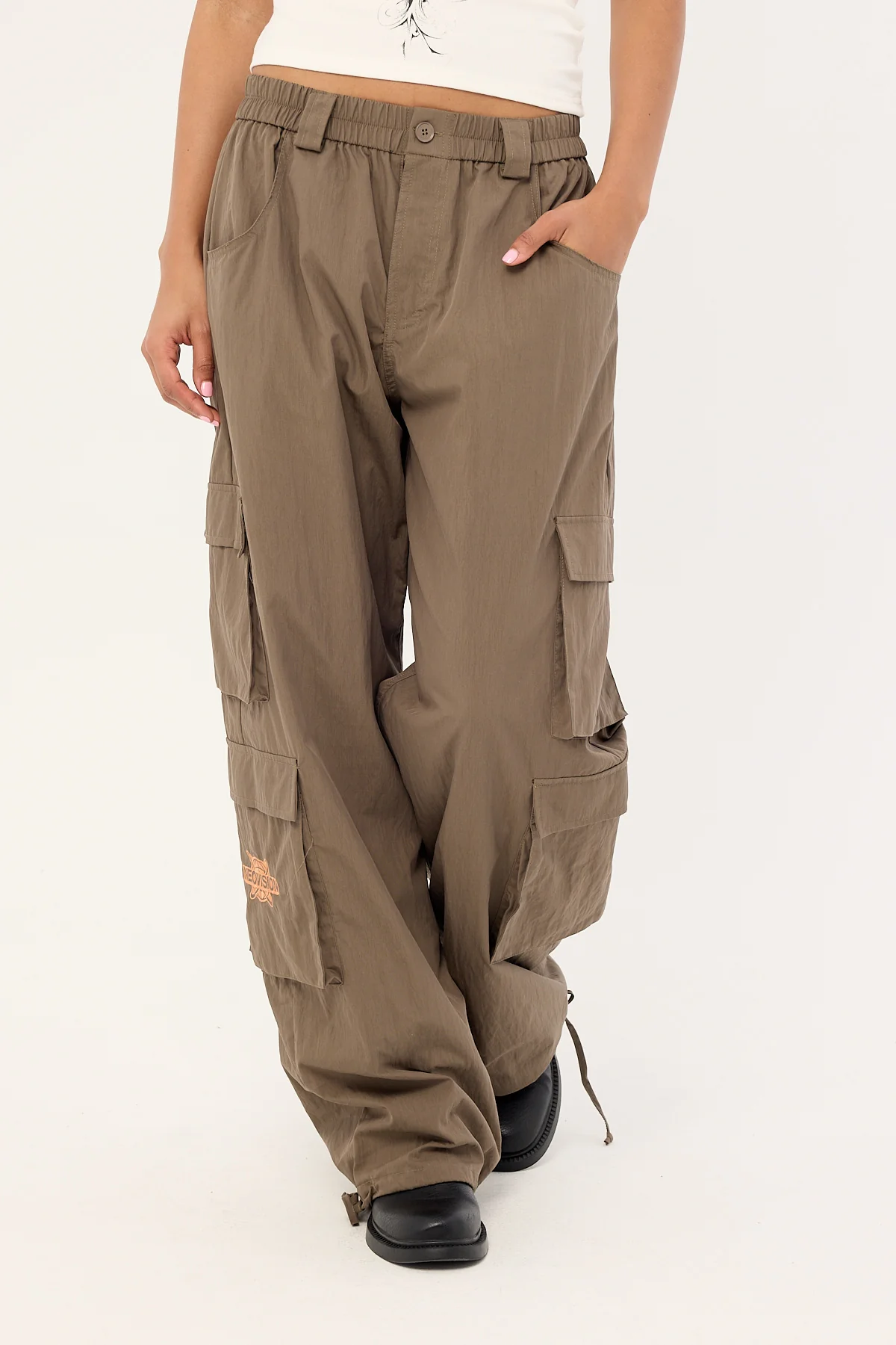 Neovision Vaultline Pocket Cargo Pant Khaki Green - Image 2