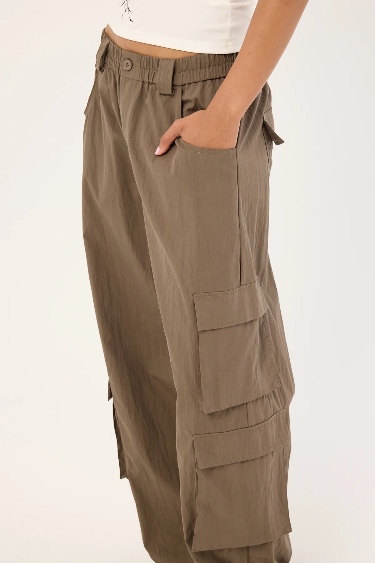Neovision Vaultline Pocket Cargo Pant Khaki Green - Image 5