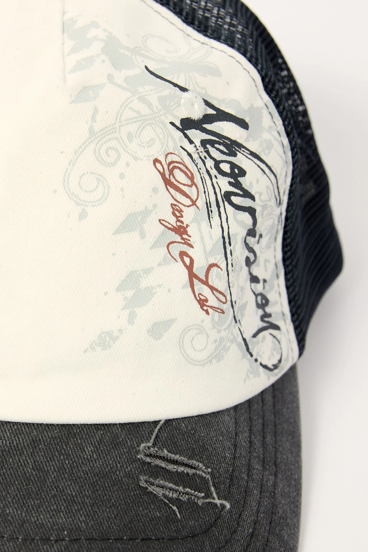 Neovision Wreckage Distressed Trucker Cap Washed Black/White - Image 2