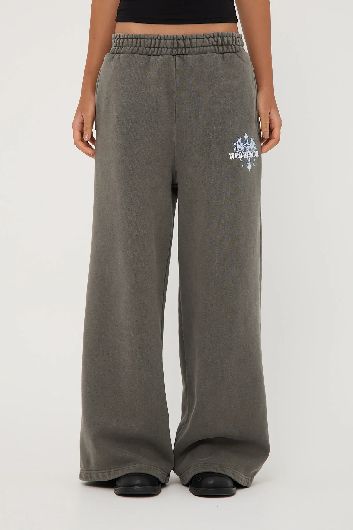 Neovision Insignia Cross Straight Leg Sweatpant Washed Grey - Image 11