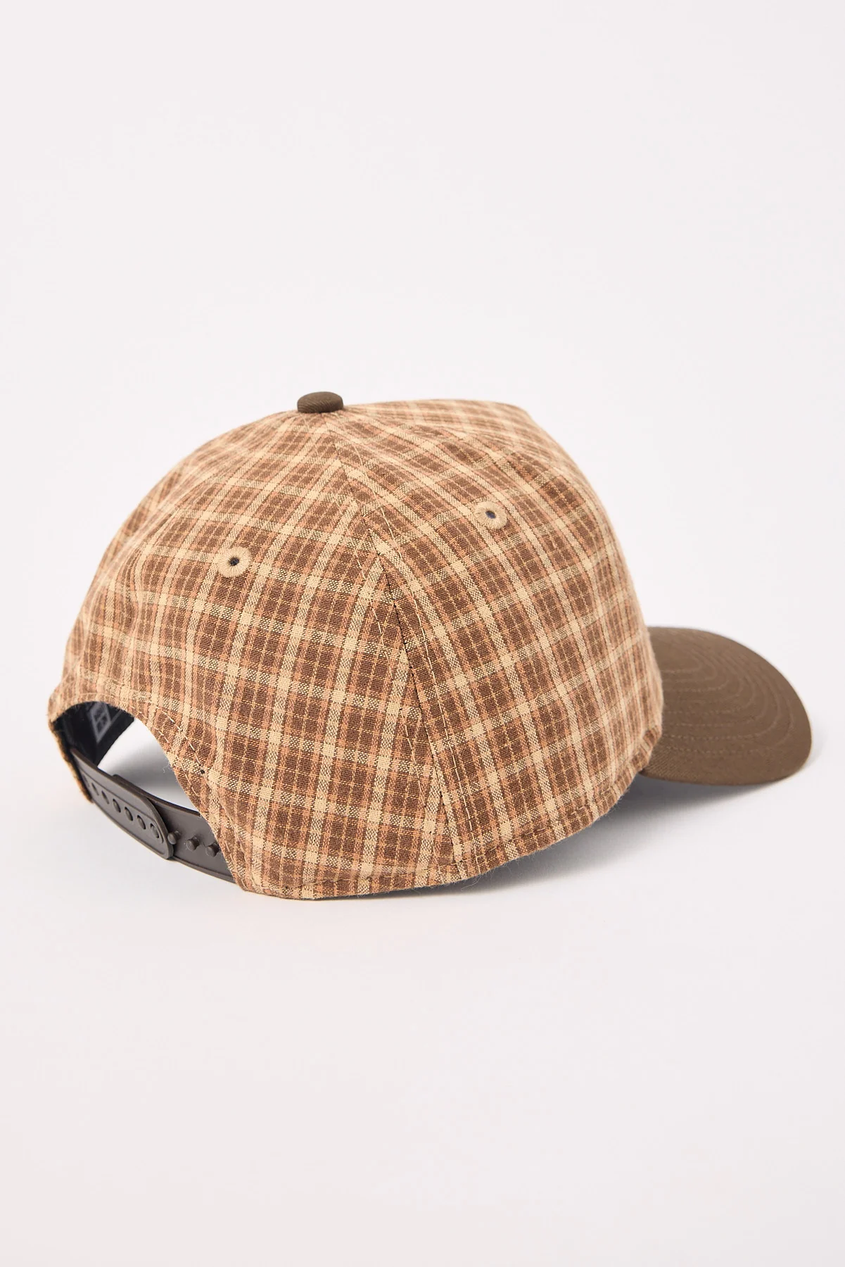 New Era 9Forty A-Frame Plaid New York Yankees Cap Walnut/Grey UV - Image 5
