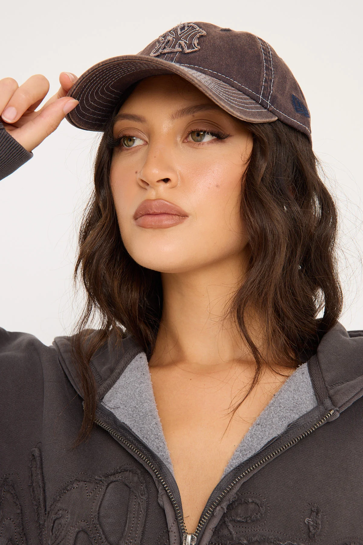 New Era 9Twenty Frayed Tonal New York Yankees Cap Navy - Image 5