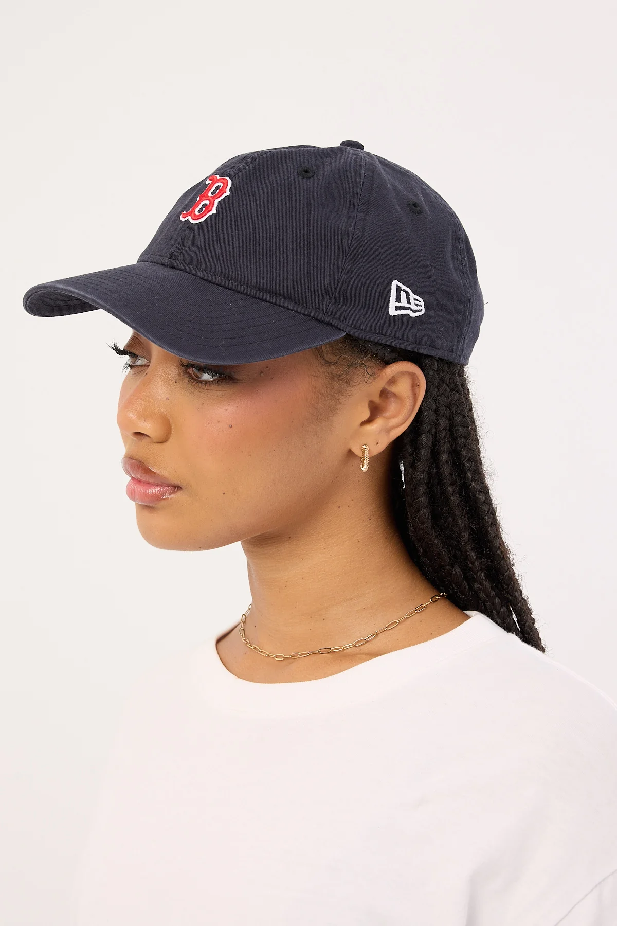 New Era 9Twenty Midi Logo Boston Red Sox Cap Official Team Colours - Image 5