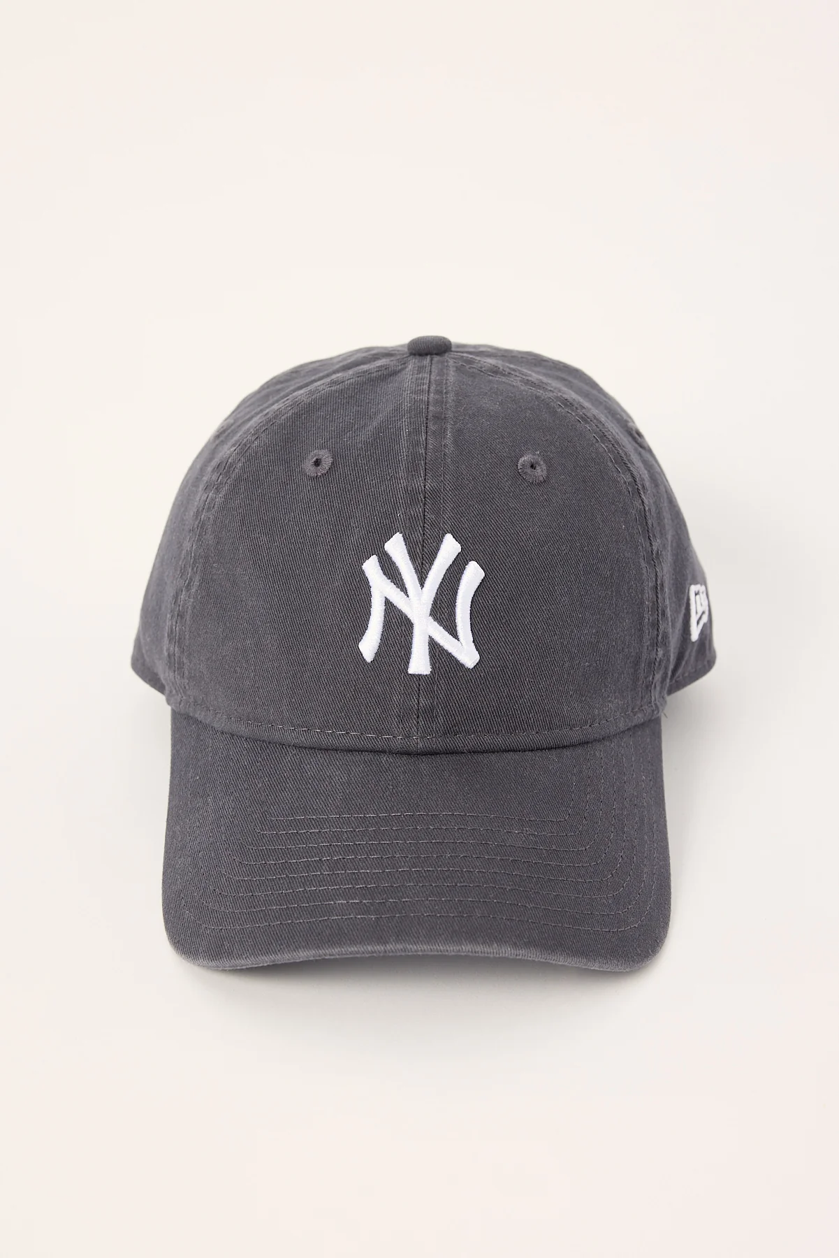New Era 9Twenty Midi Logo New York Yankees Cap Graphite/White Embroidery