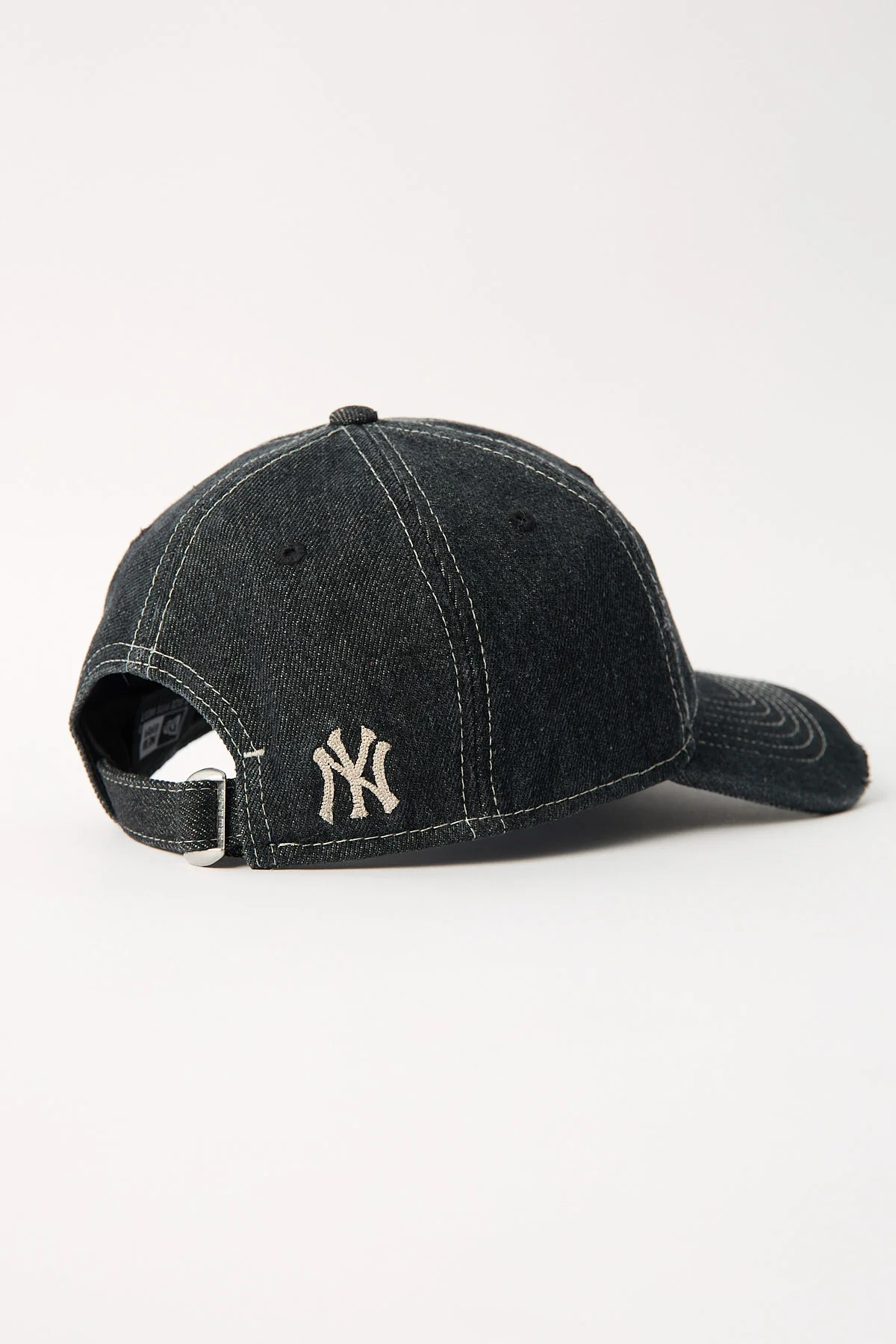 New Era 9TWENTY MILLENIUM DENIM NEW YORK YANKEES CAP BLACK DENIM - Image 5