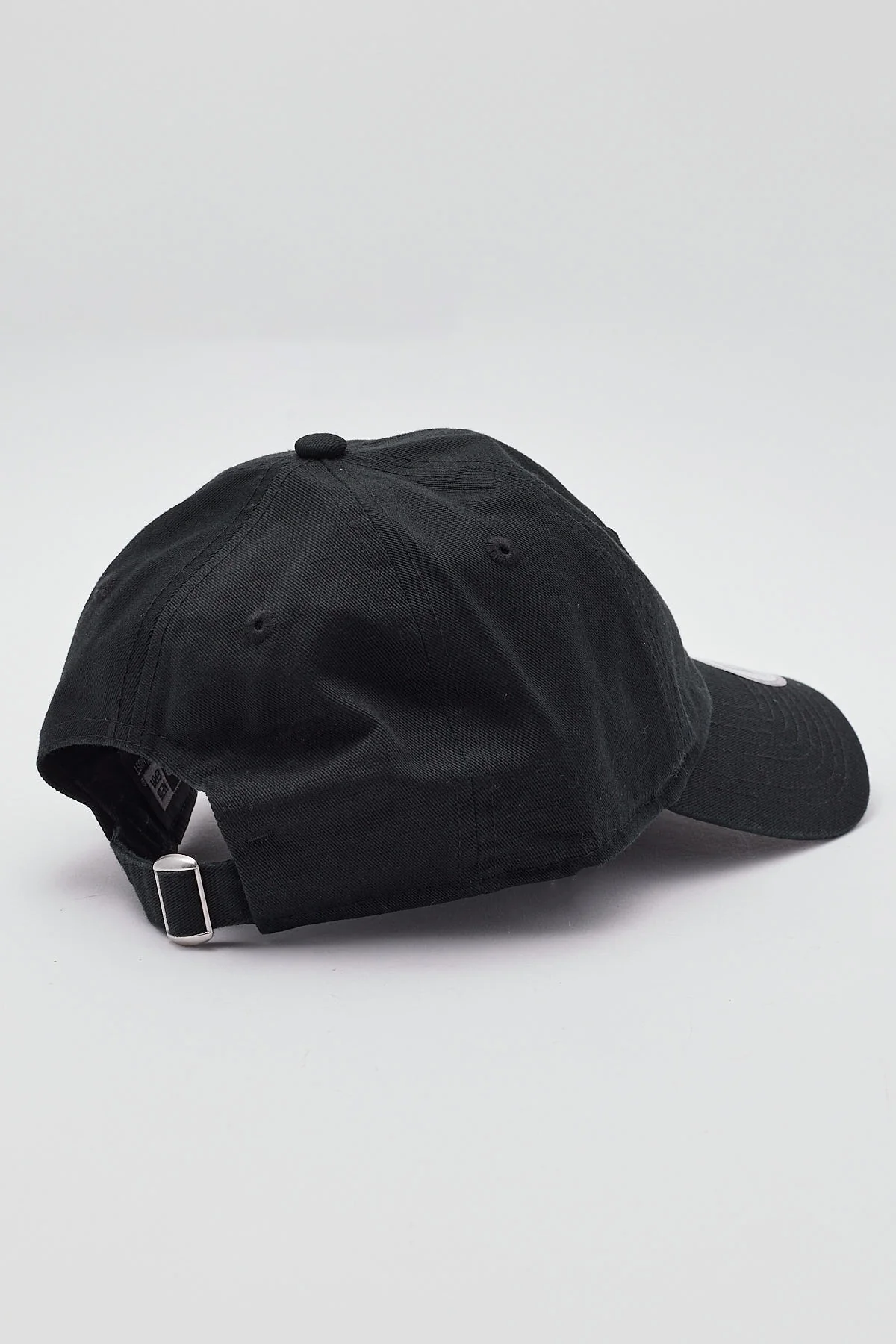 New Era Casual Classic Midi Logo New York Yankees Cap Black/Black Midi Logo - Image 4