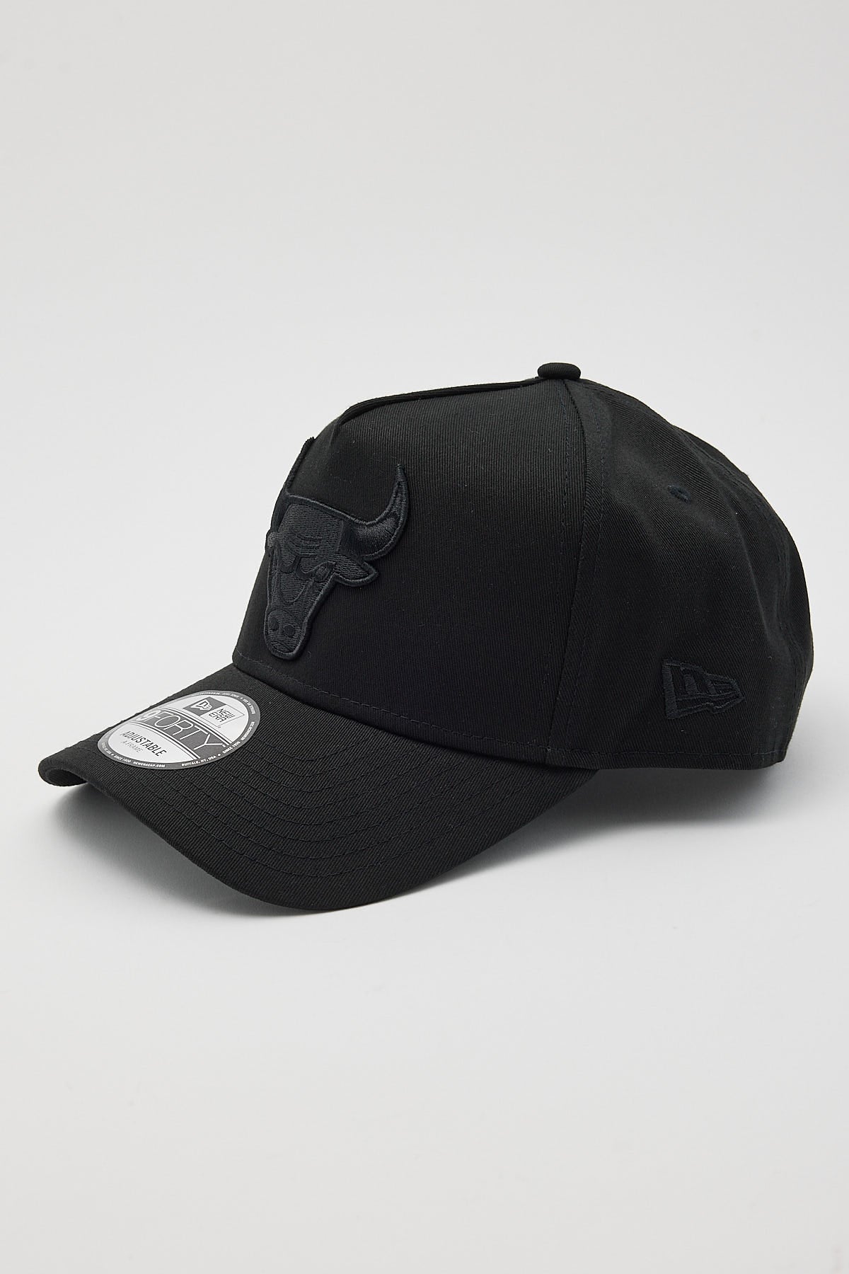 New Era Chicago Bulls 9Forty A-Frame Cap Black/Black Embroidery - Image 2