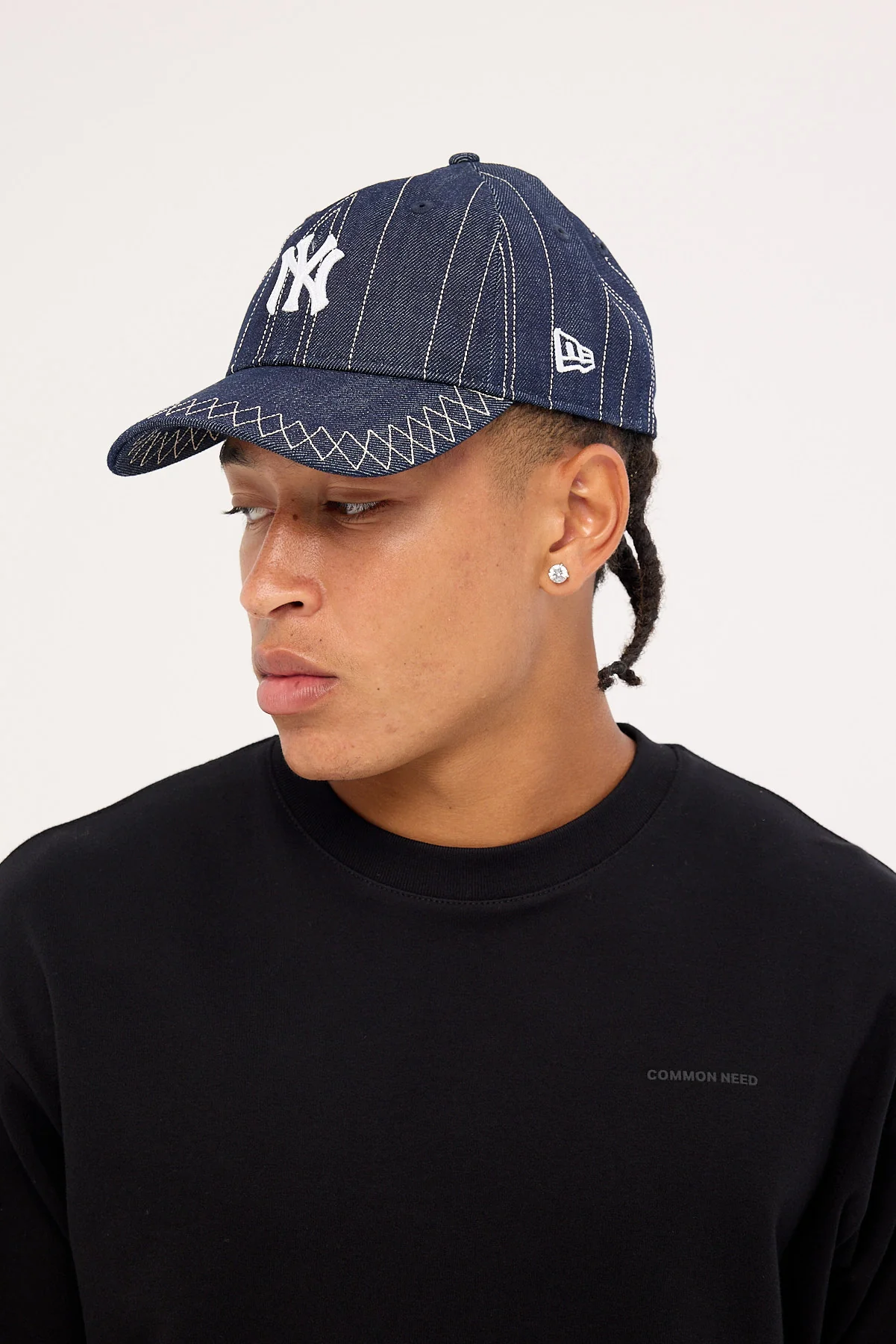 New Era Denim Embroidery 9Twenty New York Yankees Cap Navy - Image 5