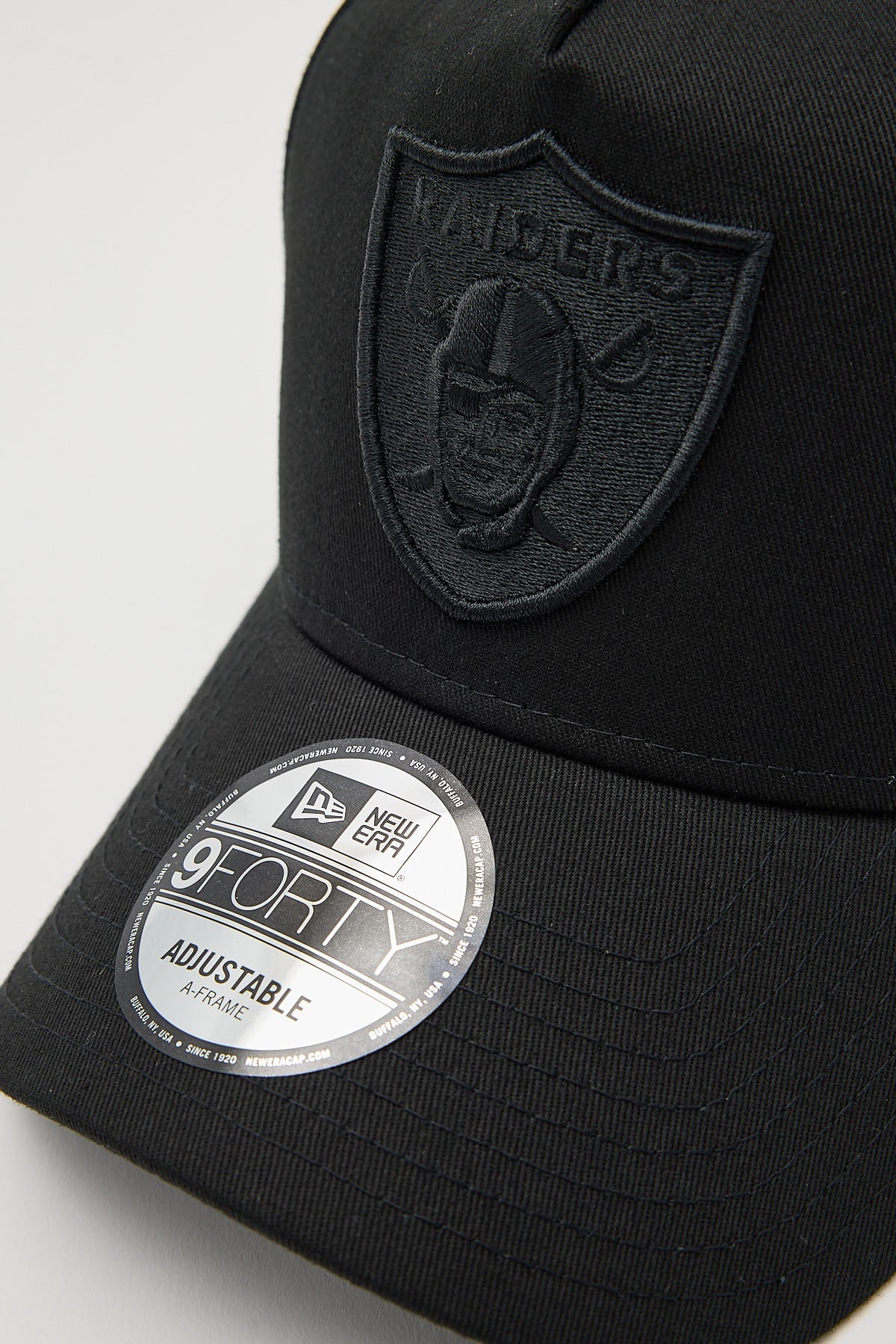 New Era Las Vegas Raiders 9Forty A-Frame Cap Black/Black Embroidery - Image 3