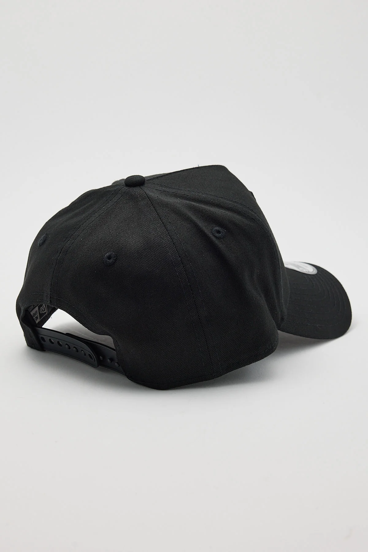 New Era Las Vegas Raiders 9Forty A-Frame Cap Black/Black Embroidery - Image 4