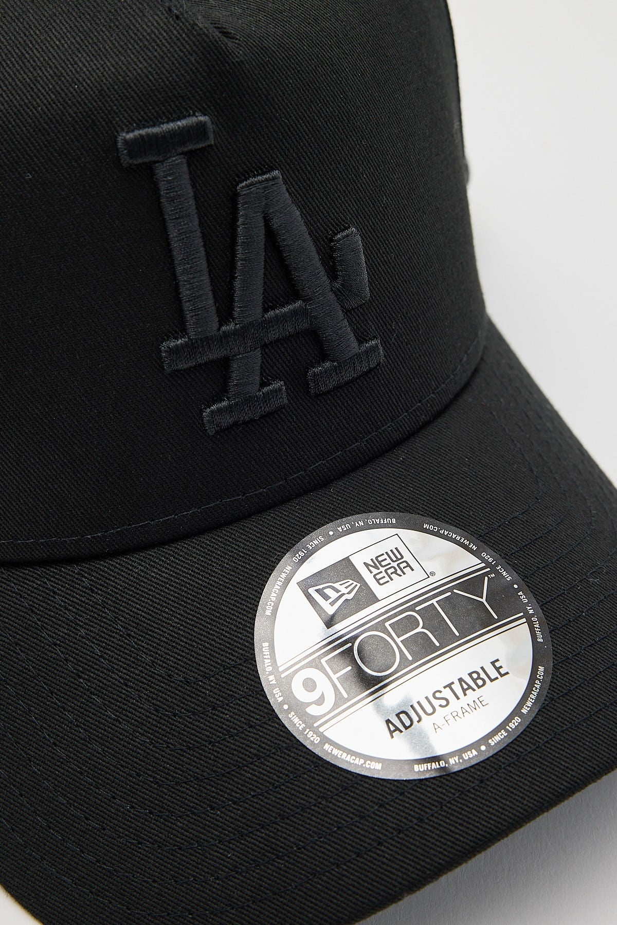 New Era Los Angeles Dodgers 9Forty A-Frame Cap Black/Black Embroidery - Image 3