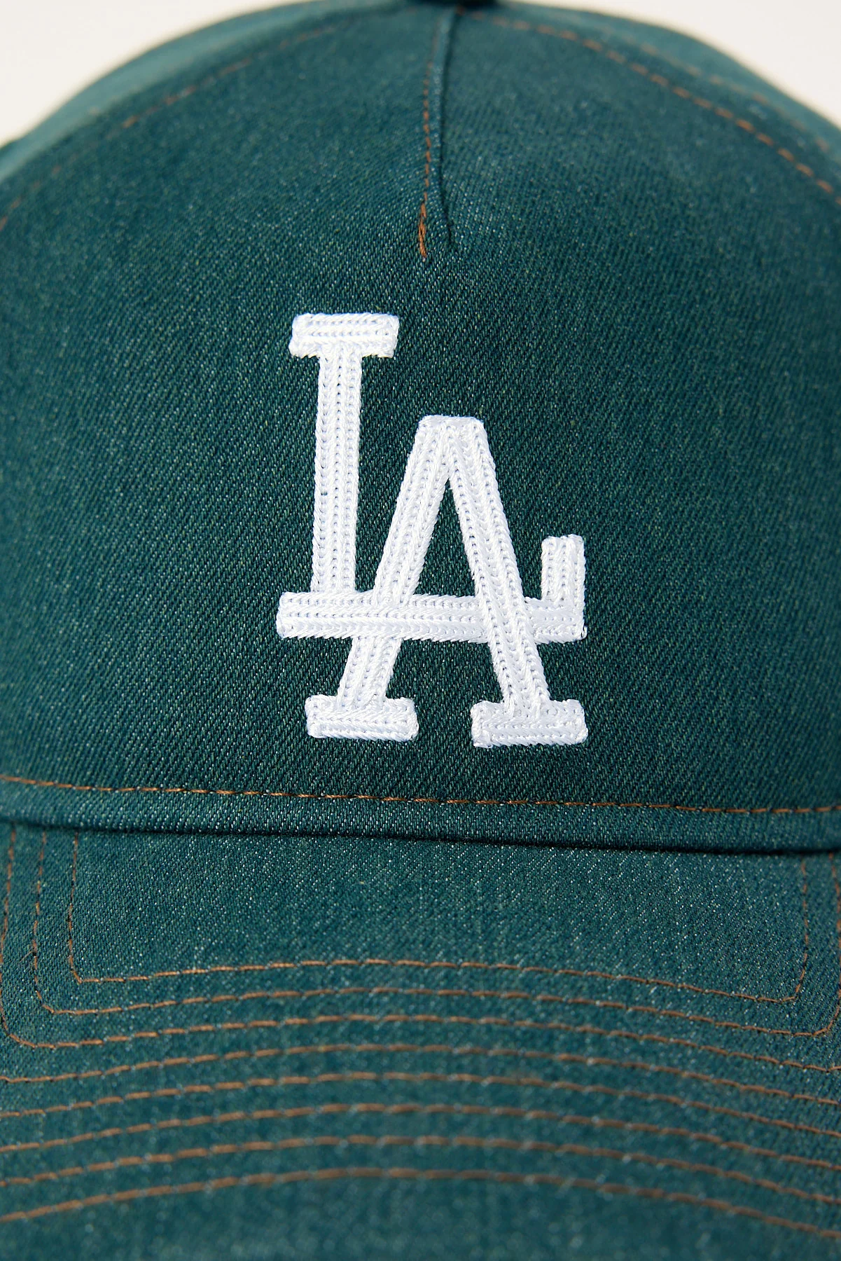New Era Los Angeles Dodgers 9Twenty A-Frame Emerald Denim/Wheat Stitching - Image 2