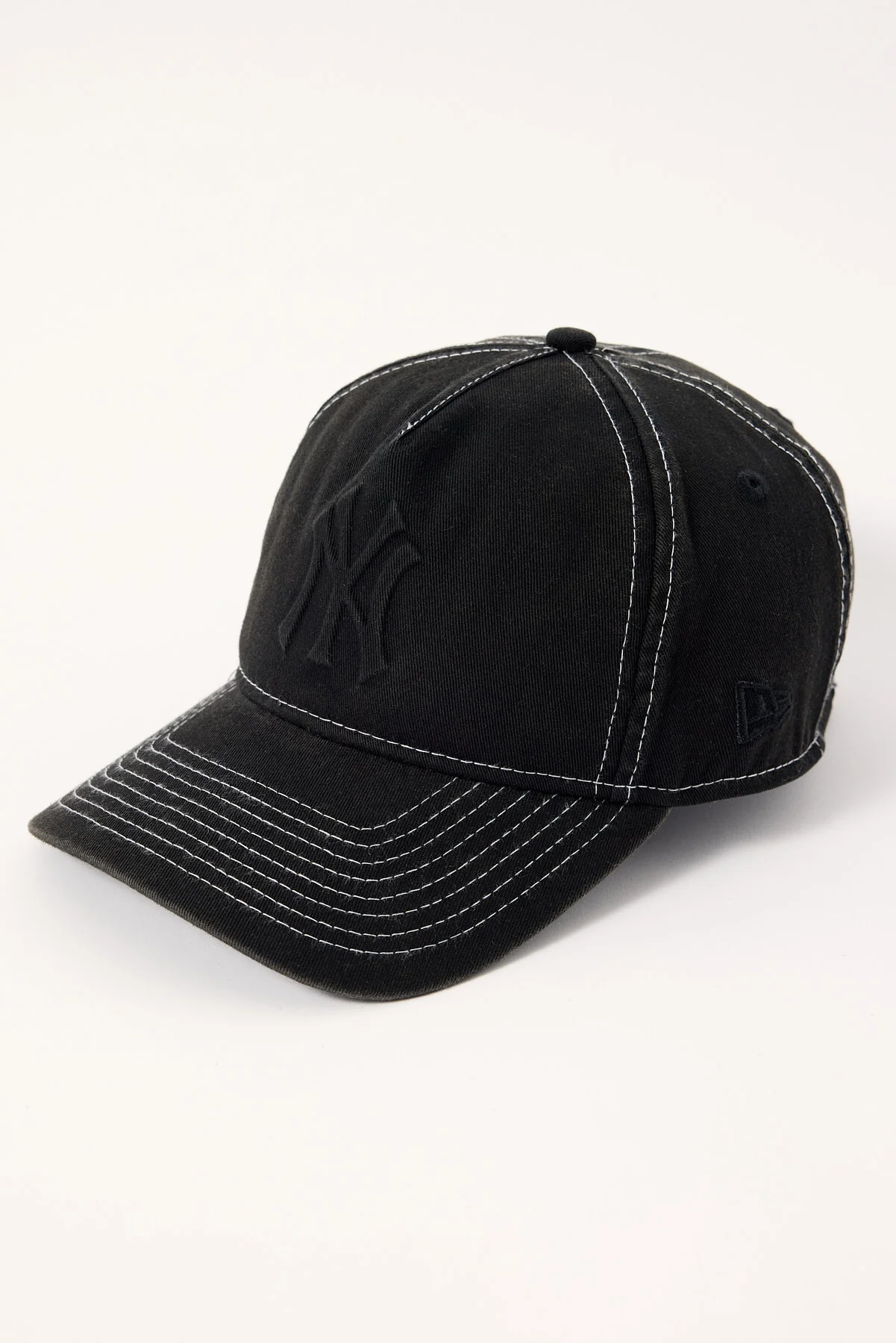 New Era Washed &amp; Embossed 9Twenty A-Frame Los Angeles Dodge Black - Image 3