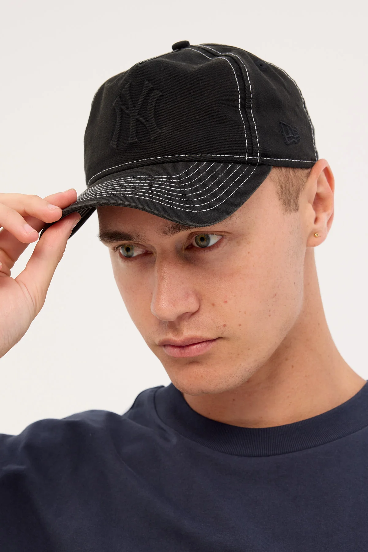 New Era Washed &amp; Embossed 9Twenty A-Frame Los Angeles Dodge Black - Image 5