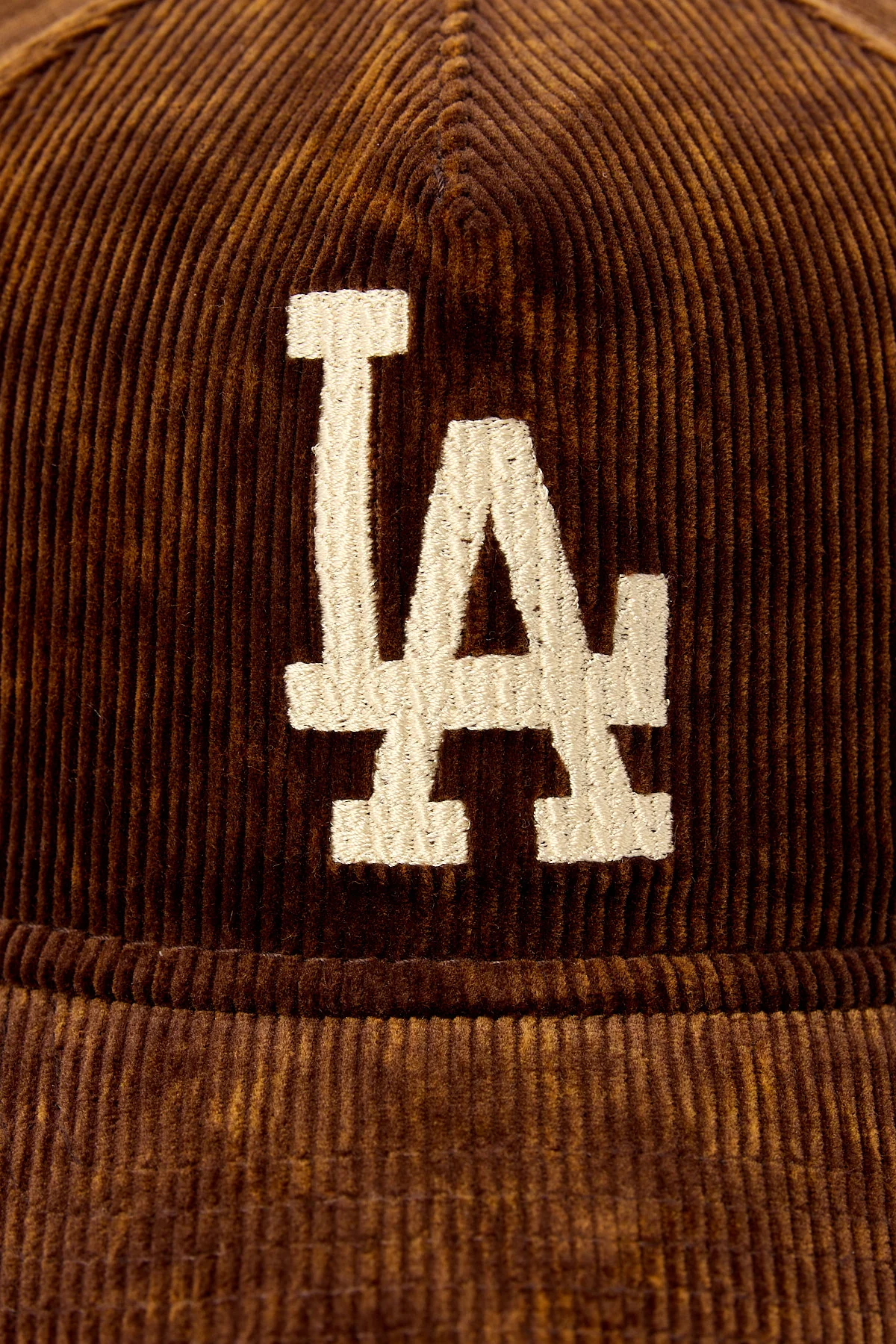 New Era Washed Cord 9Twenty A-Frame Los Angeles Dodgers Cap Walnut/Grey - Image 2