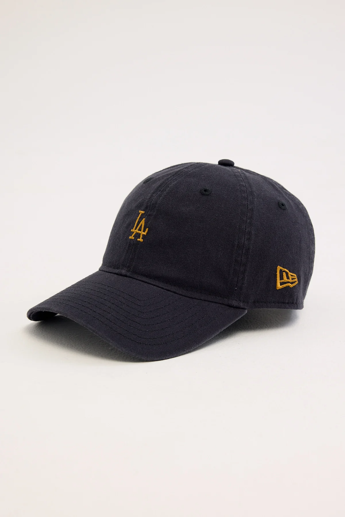 New Era Washed Mini 9Twenty Los Angeles Dodgers Cap Faded Black/Faded Black UV - Image 2