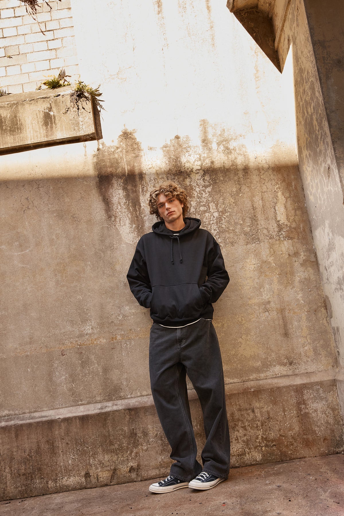 Open Archive Boxy Hoodie Black