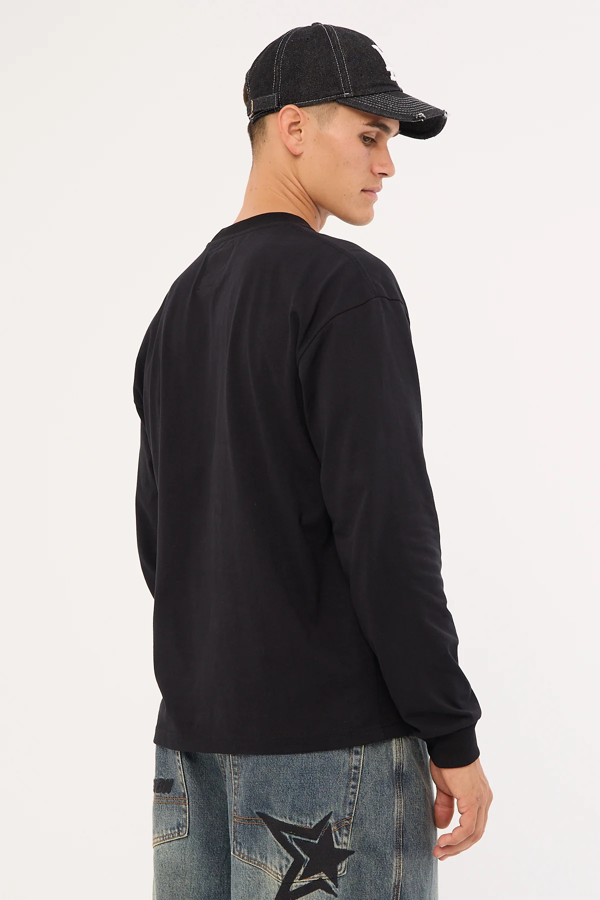 Open Archive Organic Boxy Long Sleeve Tee Black - Image 8
