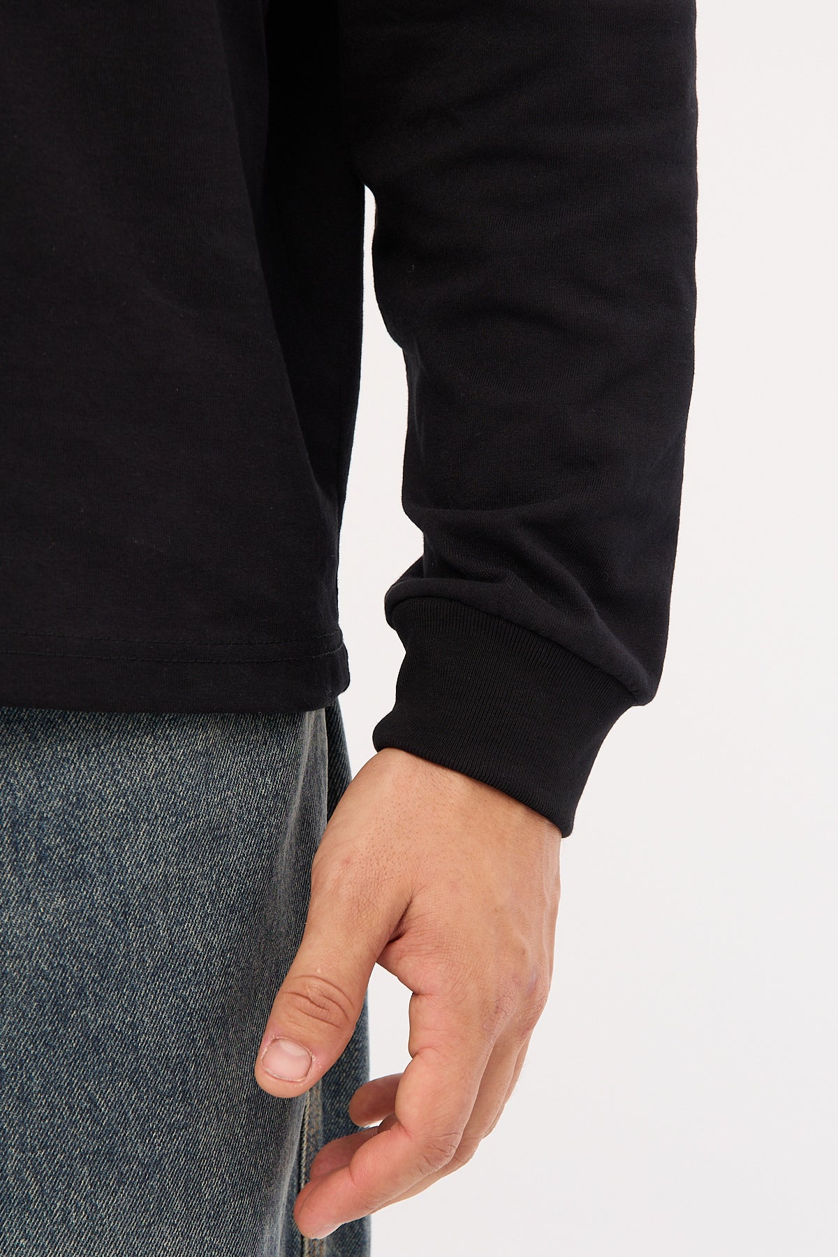 Open Archive Organic Boxy Long Sleeve Tee Black - Image 9