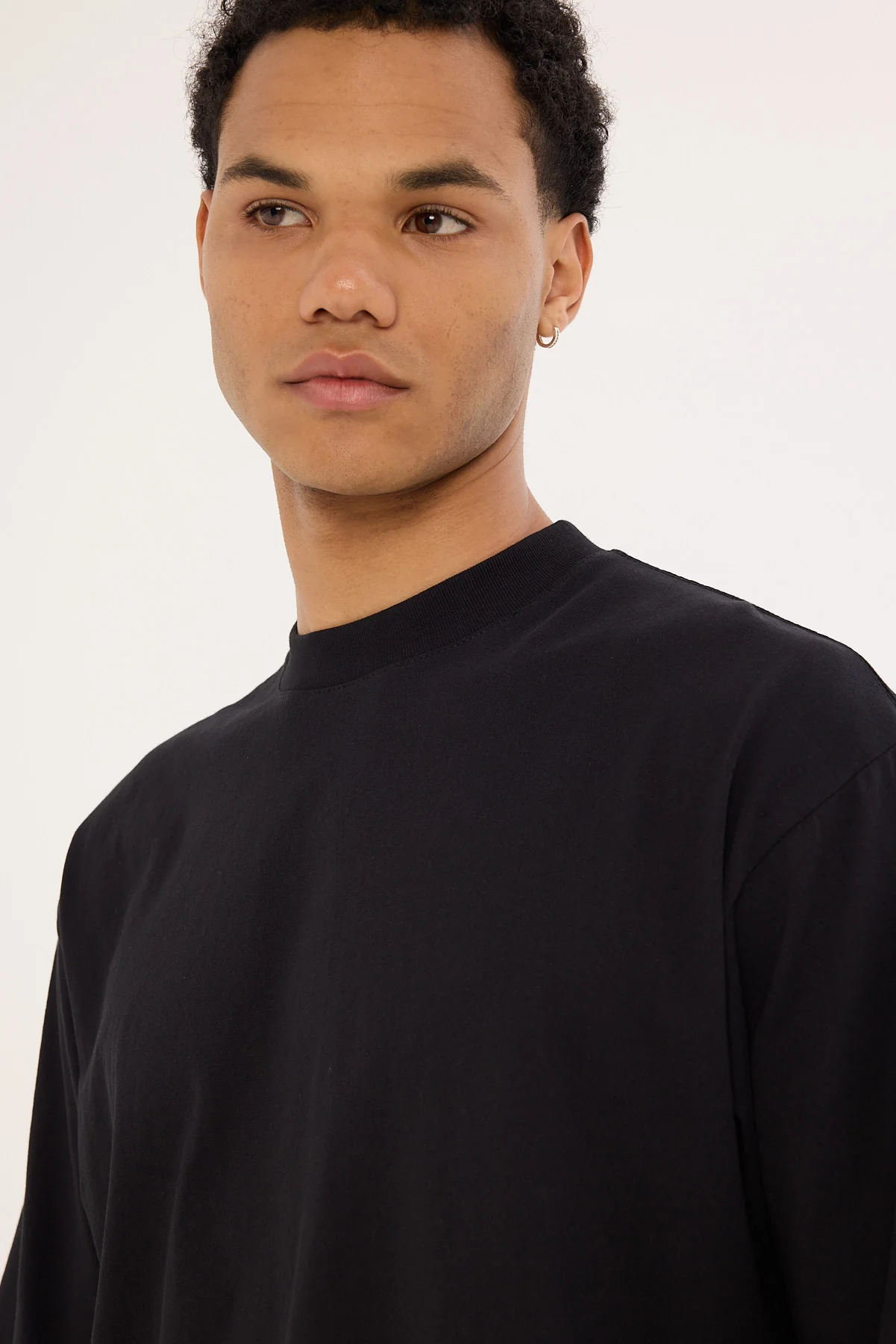 Open Archive Organic Cropped Street Tee Black - Image 5