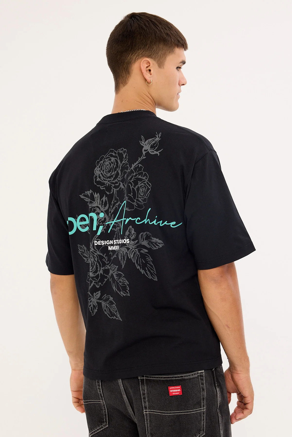 Open Archive Petal Organic Boxy Tee Black - Image 6