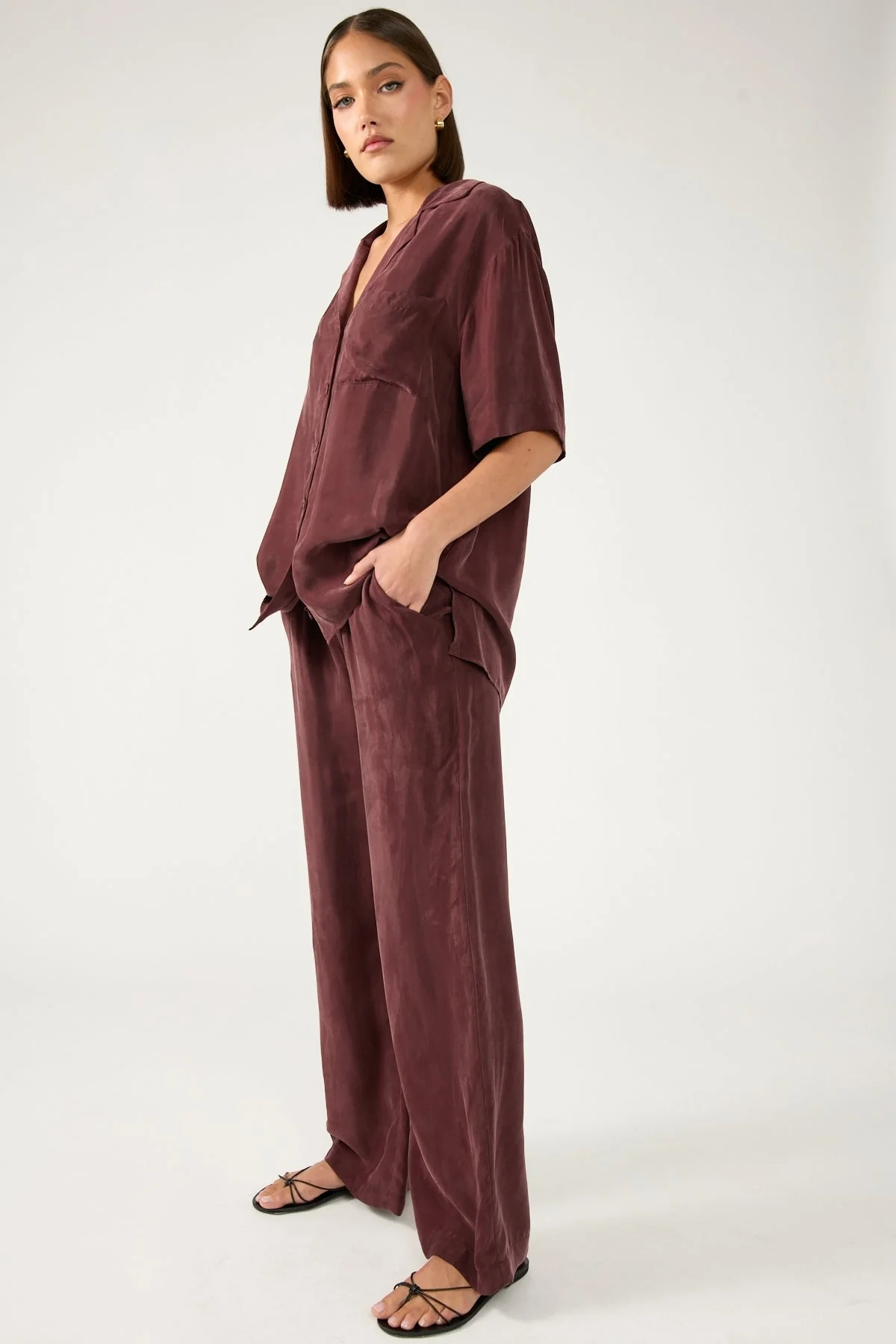 Perfect Stranger Ace Cupro Pant Burgundy - Image 2