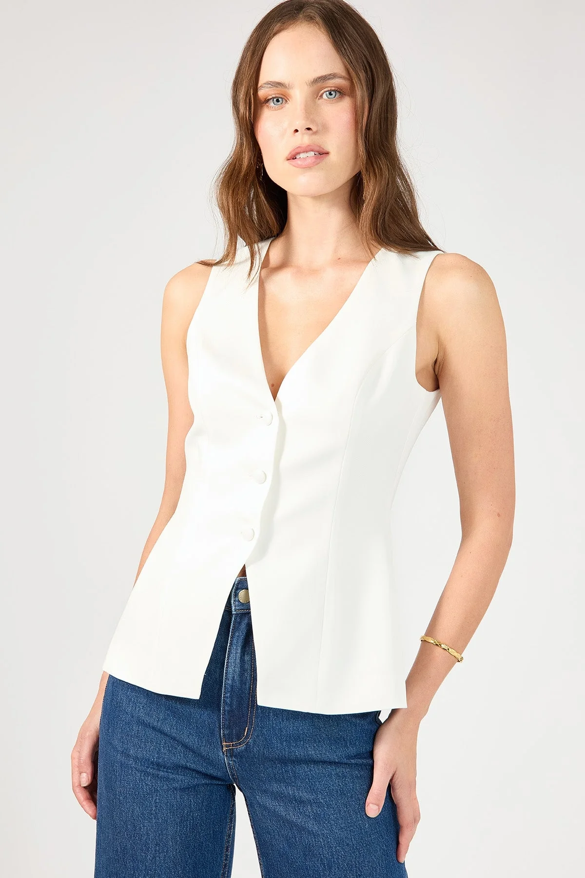 Perfect Stranger Ares Sleeveless Vest White - Image 2