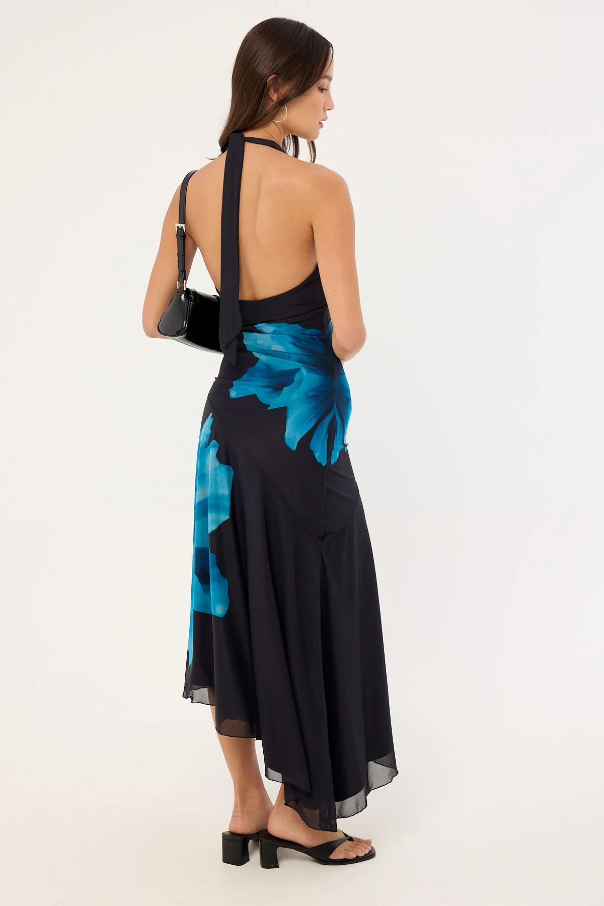 Perfect Stranger Belle Halter Midi Dress Blue Print - Image 5