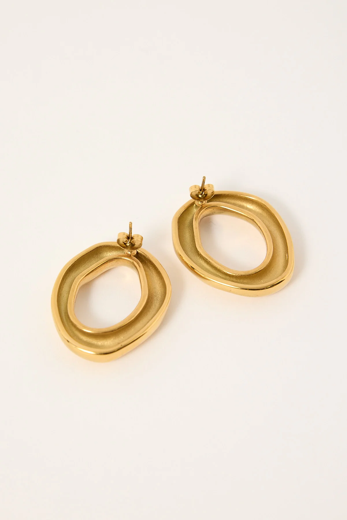 Perfect Stranger Brooks Loop Earrings 18K Gold Plated - Image 2