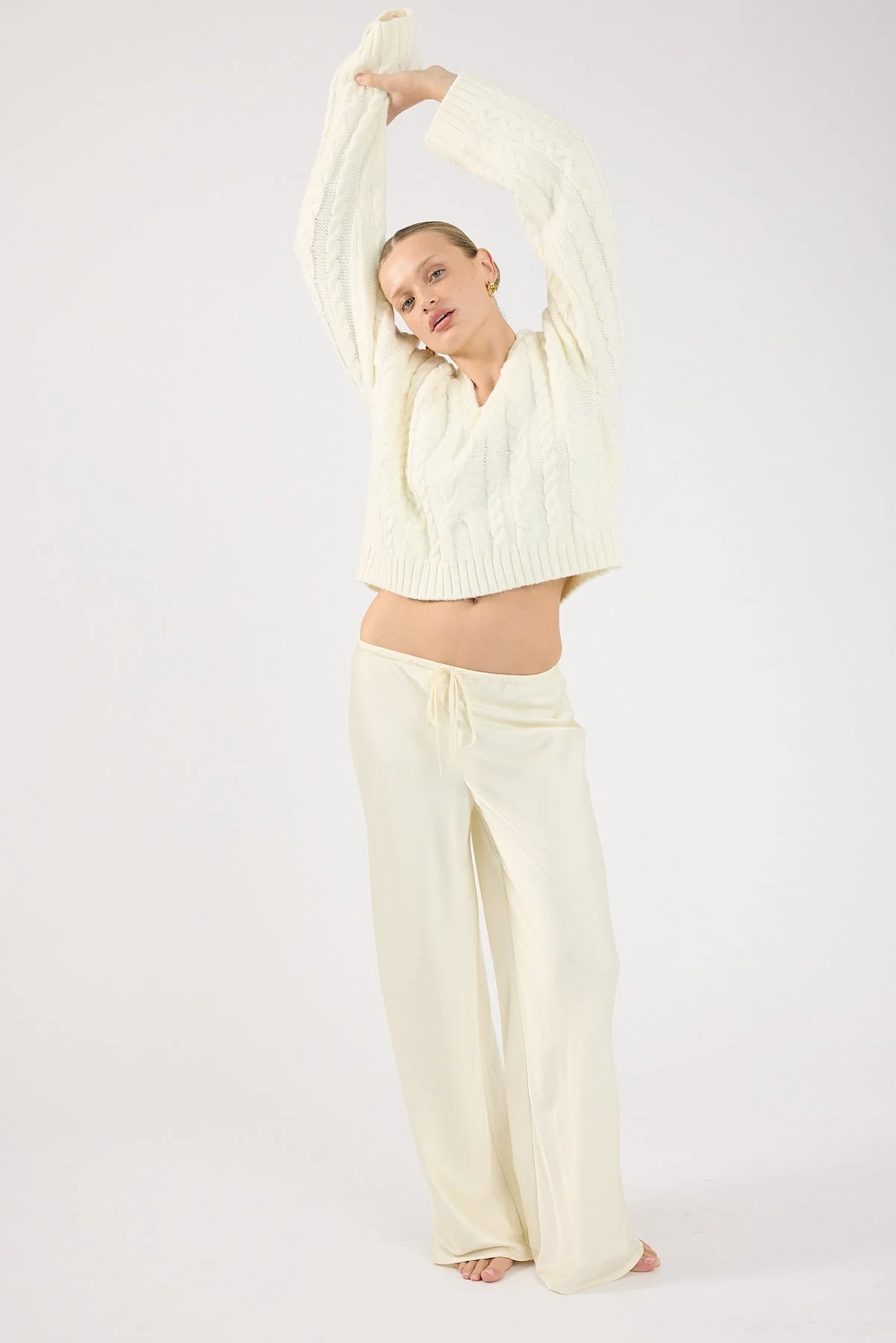 Perfect Stranger Cohen Cable Knit Jumper Cream - Image 5