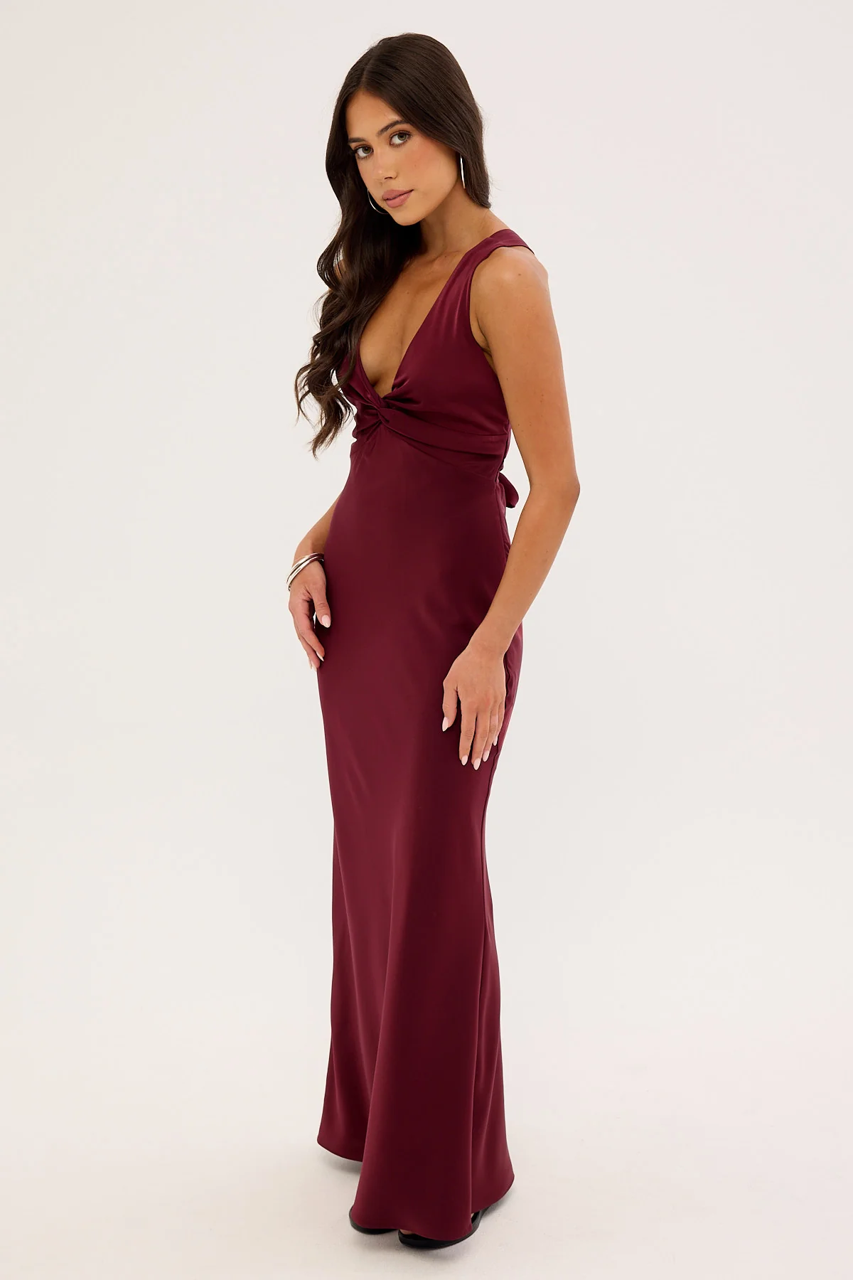 Perfect Stranger Ellie Twist Front Maxi Dress Burgundy - Image 4
