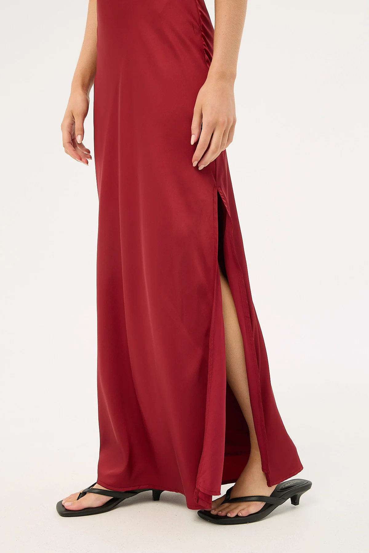 Perfect Stranger Evie Recycled Maxi Dress Burgundy - Image 6
