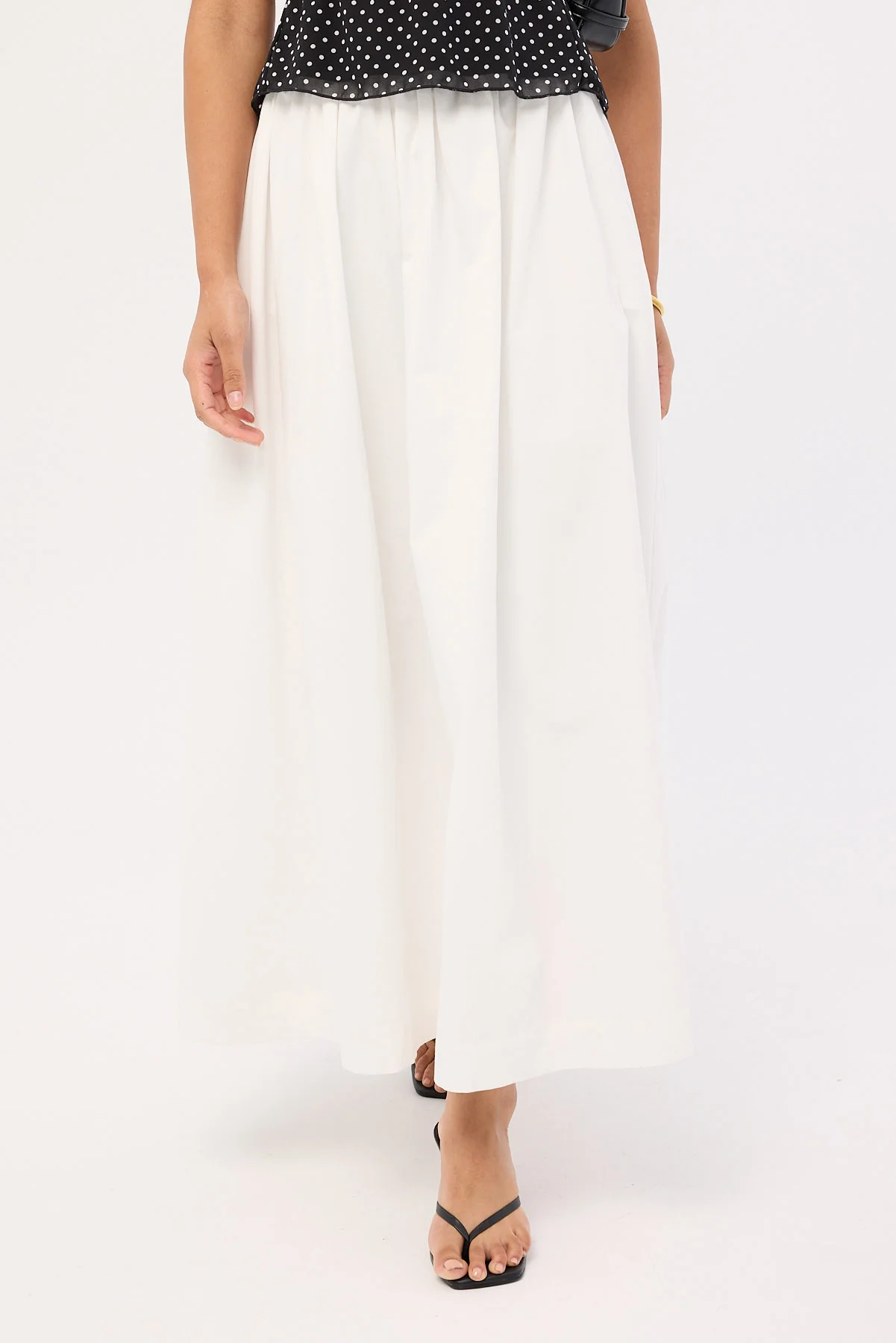 Perfect Stranger Isley Maxi Skirt White - Image 3