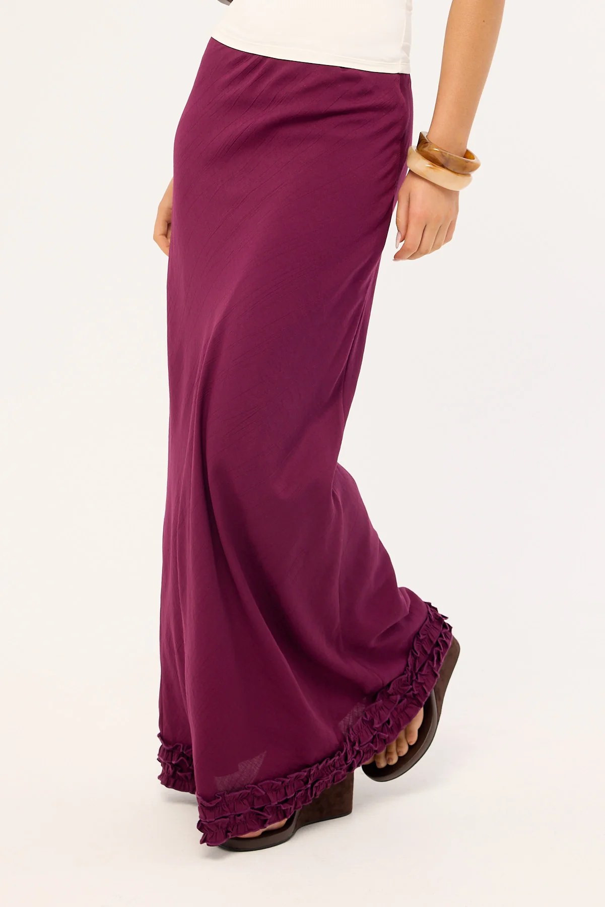Perfect Stranger Jada Frill Maxi Skirt Plum - Image 2